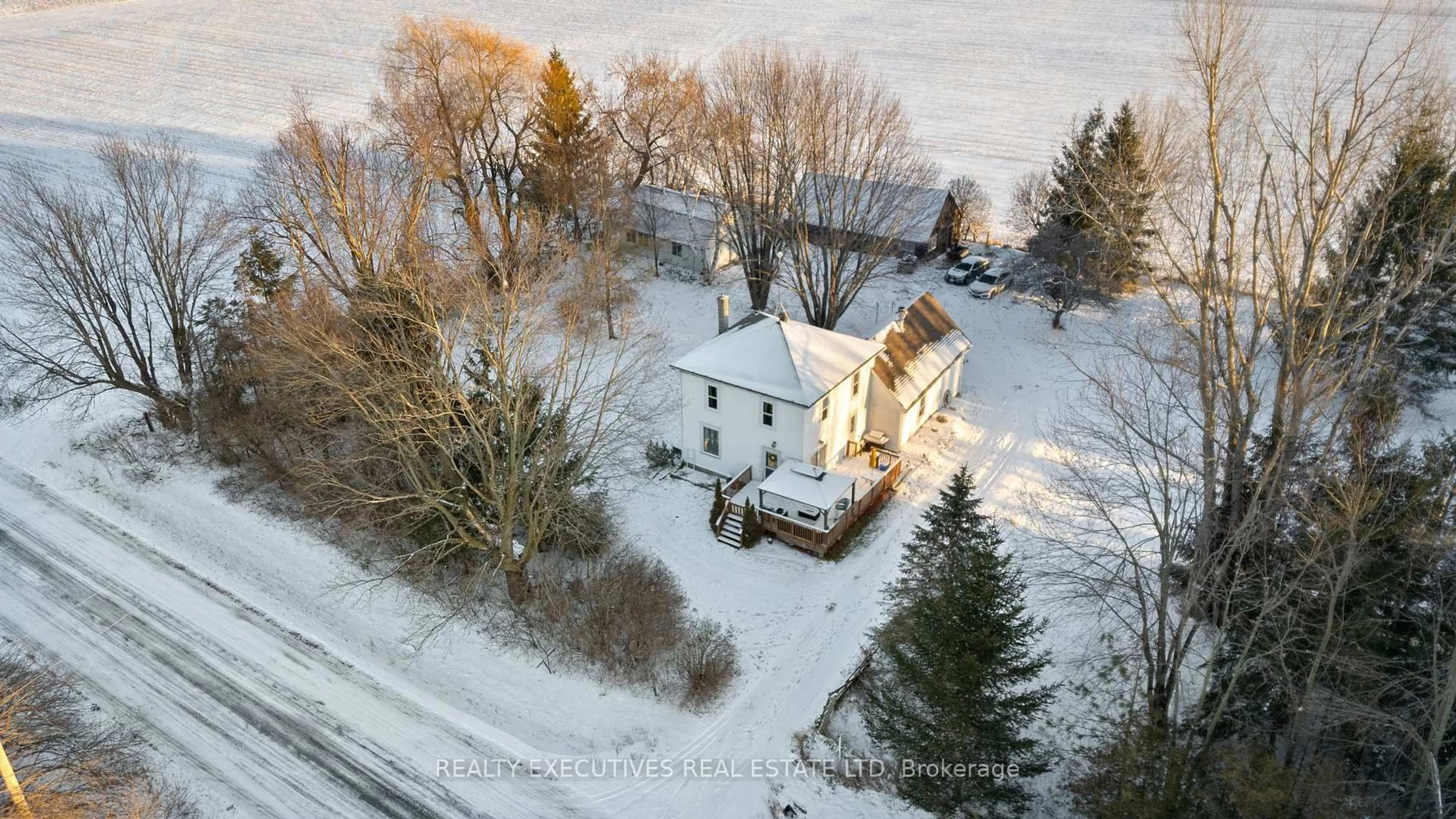 A pic from outside/outdoor area/front of a property/back of a property/a pic from drone, street for 10938 Church Rd, North Dundas Ontario K0E 1S0