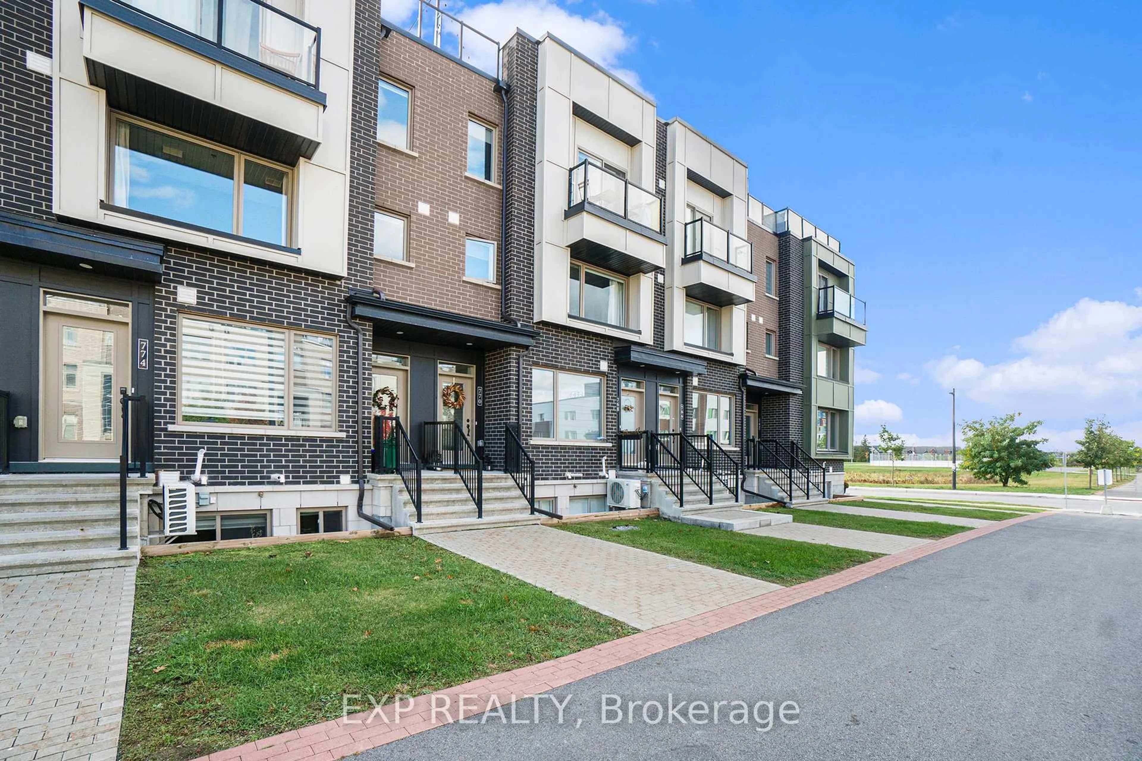 Unknown for 770 Mikinak Rd, Ottawa Ontario K1K 5A5