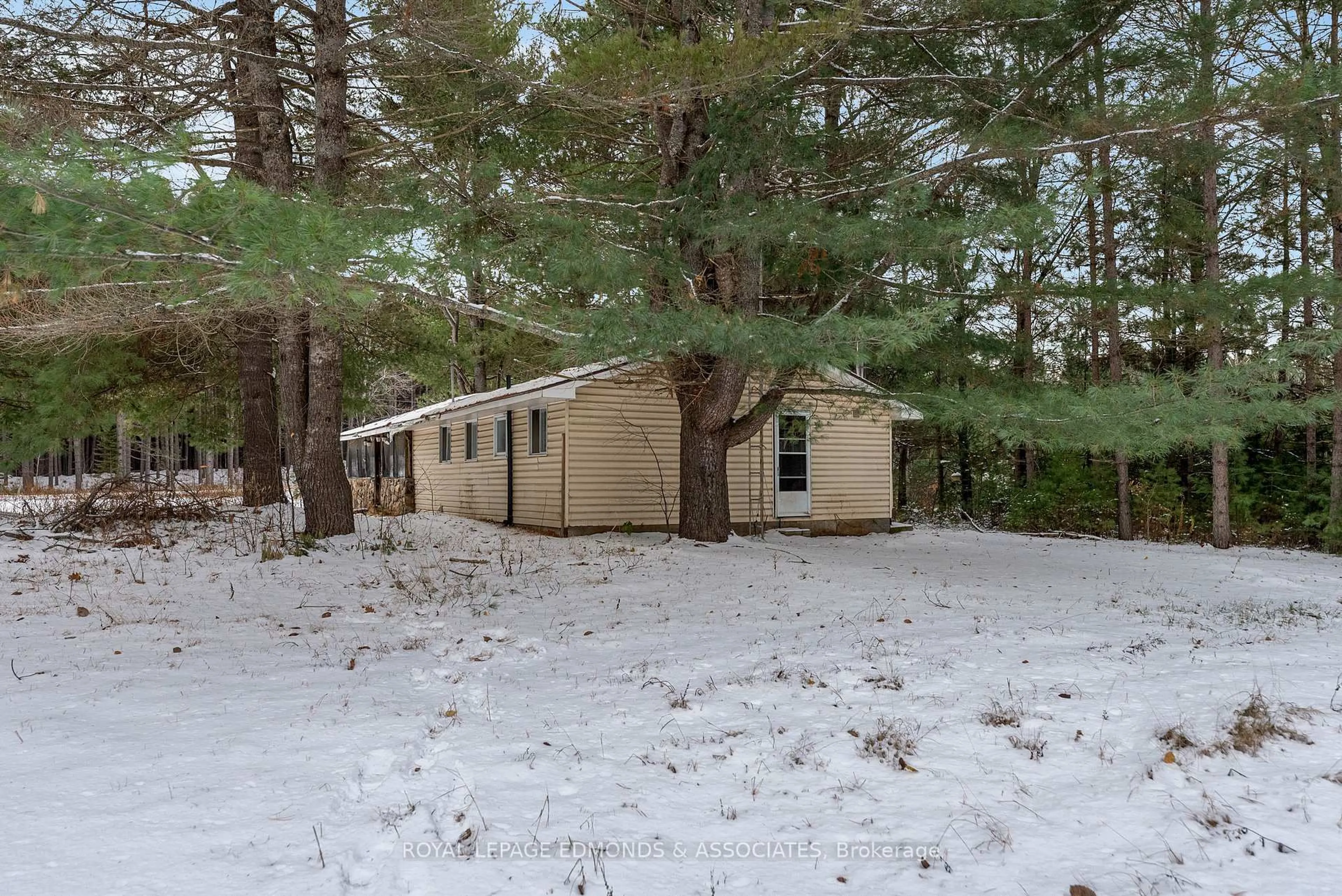 Shed for 2815 Round Lake Rd, Round Lake Centre Ontario K0J 2J0