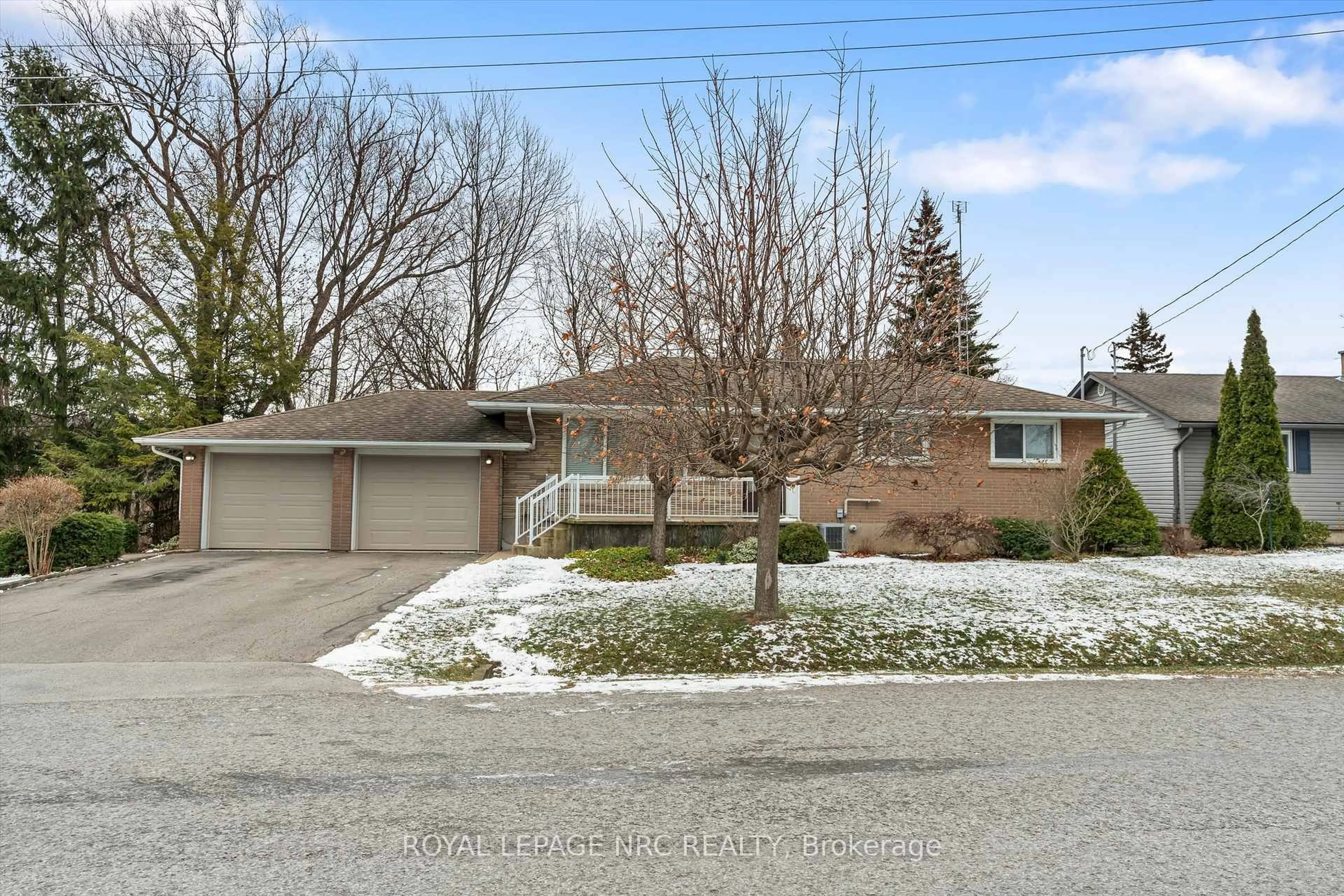 Unknown for 26 Southdale Dr, St. Catharines Ontario L2M 3N5