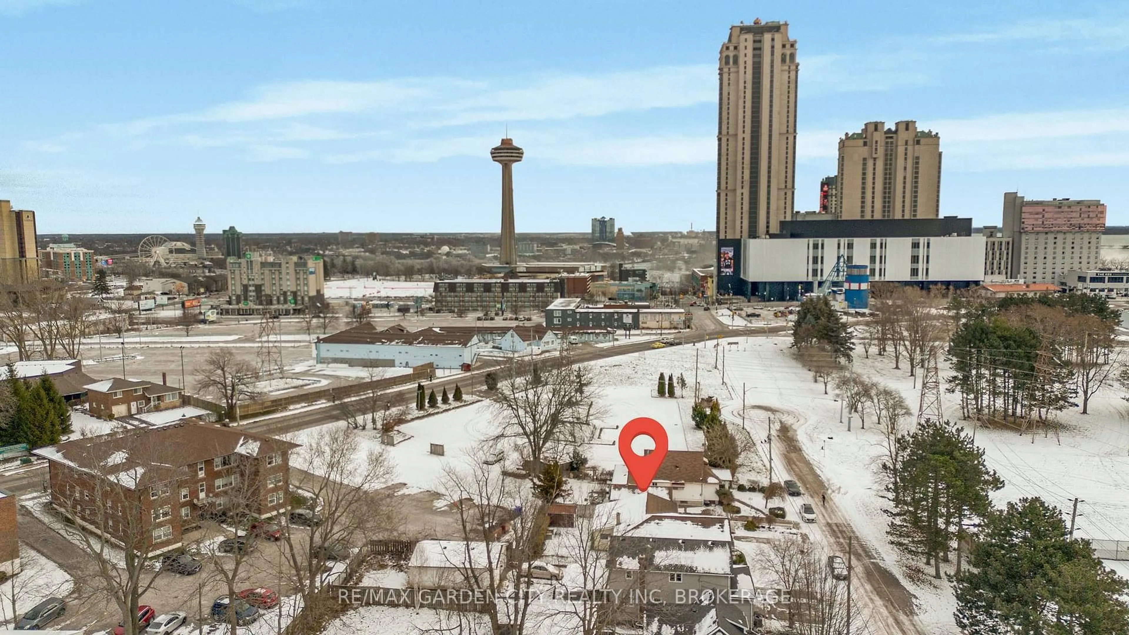 Unknown for 5687 Murray St, Niagara Falls Ontario L2G 2J7