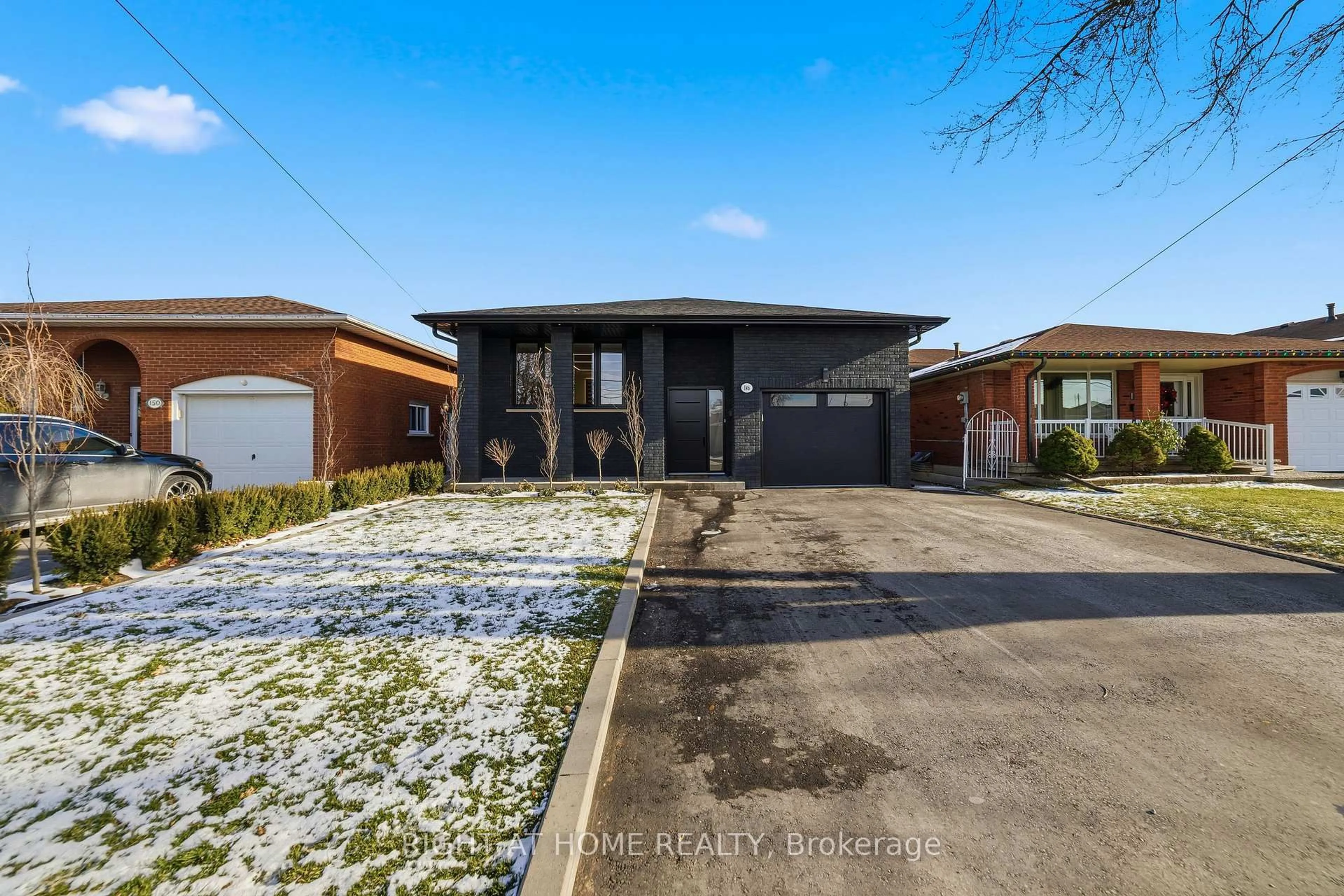 Home with brick exterior material, street for 146 Kenora Ave, Hamilton Ontario L8E 3N7