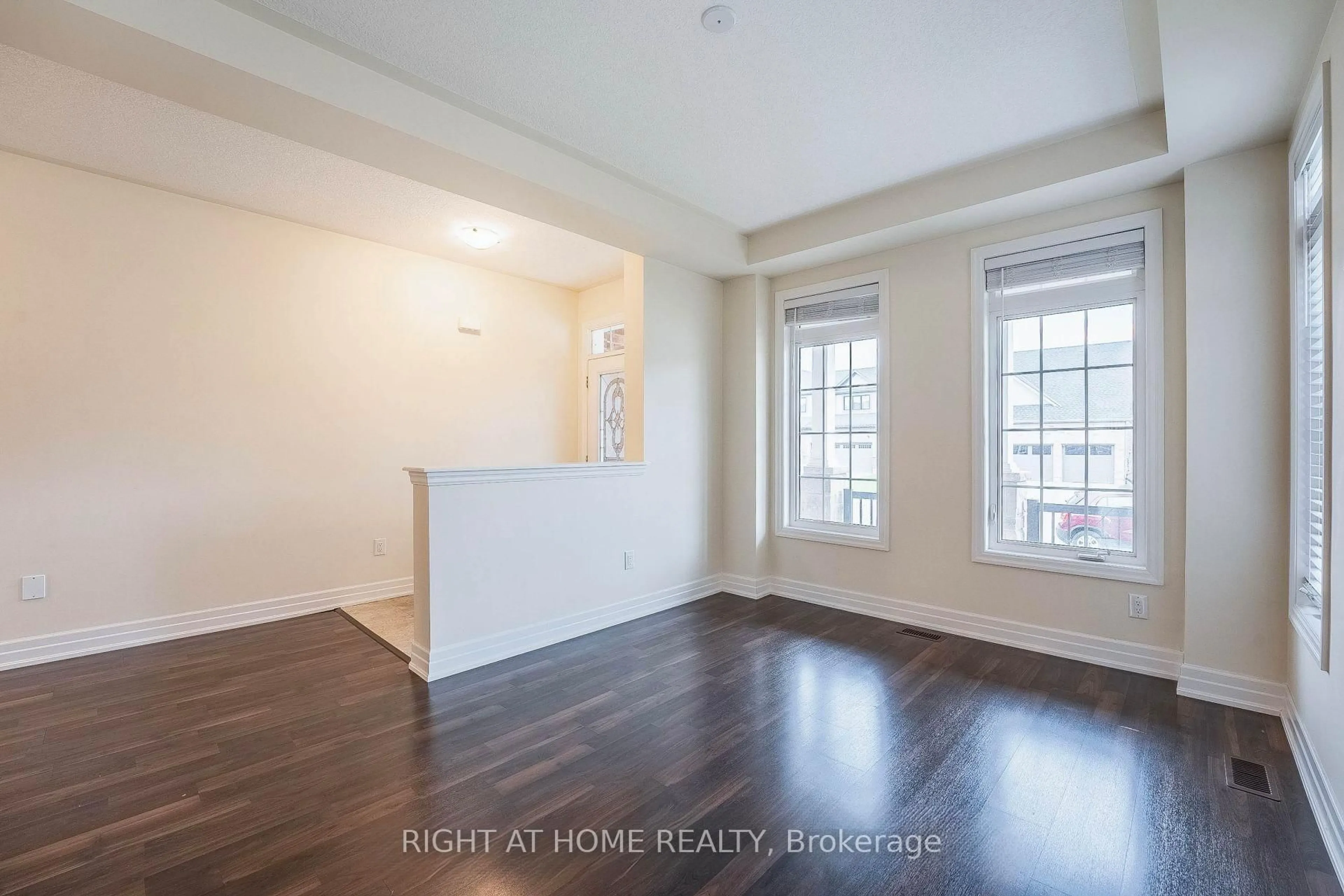 A pic of a room for 9486 Tallgrass Ave, Niagara Falls Ontario L2G 0Y2