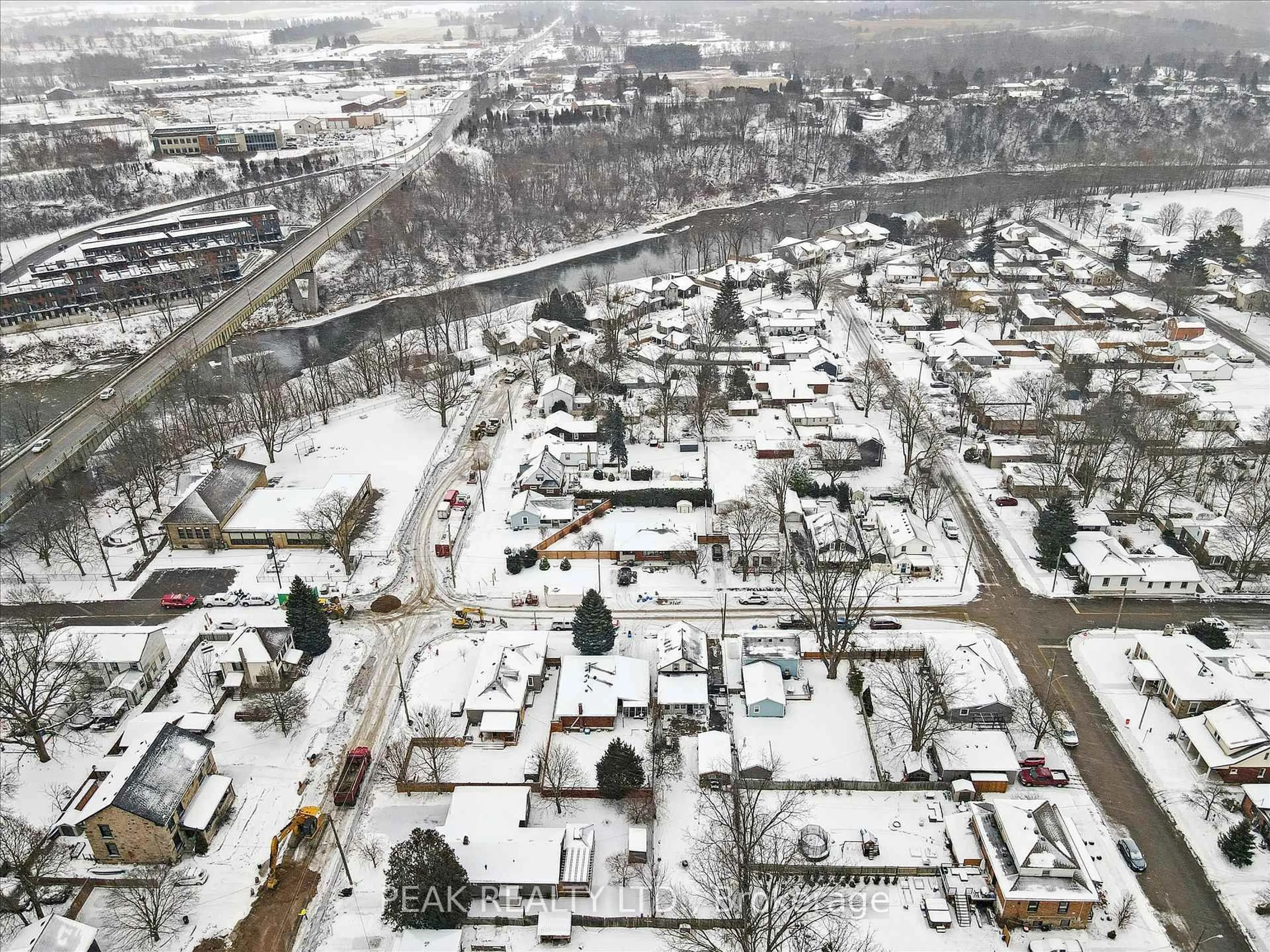 A pic from outside/outdoor area/front of a property/back of a property/a pic from drone, street for 17 Ball St, Brant Ontario N3L 1W8