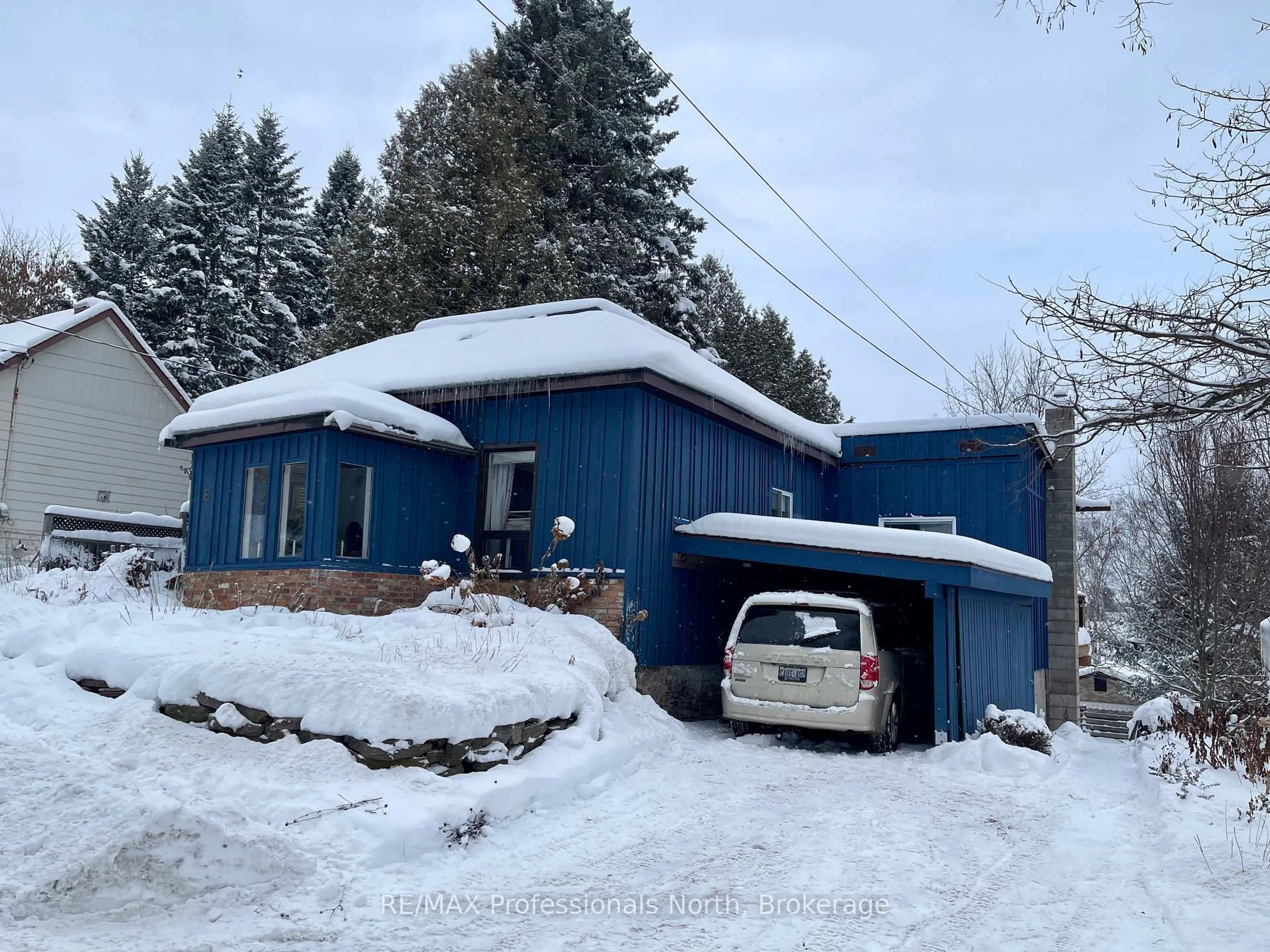 Unknown for 6 Duncan St E St, Huntsville Ontario P1H 1P6