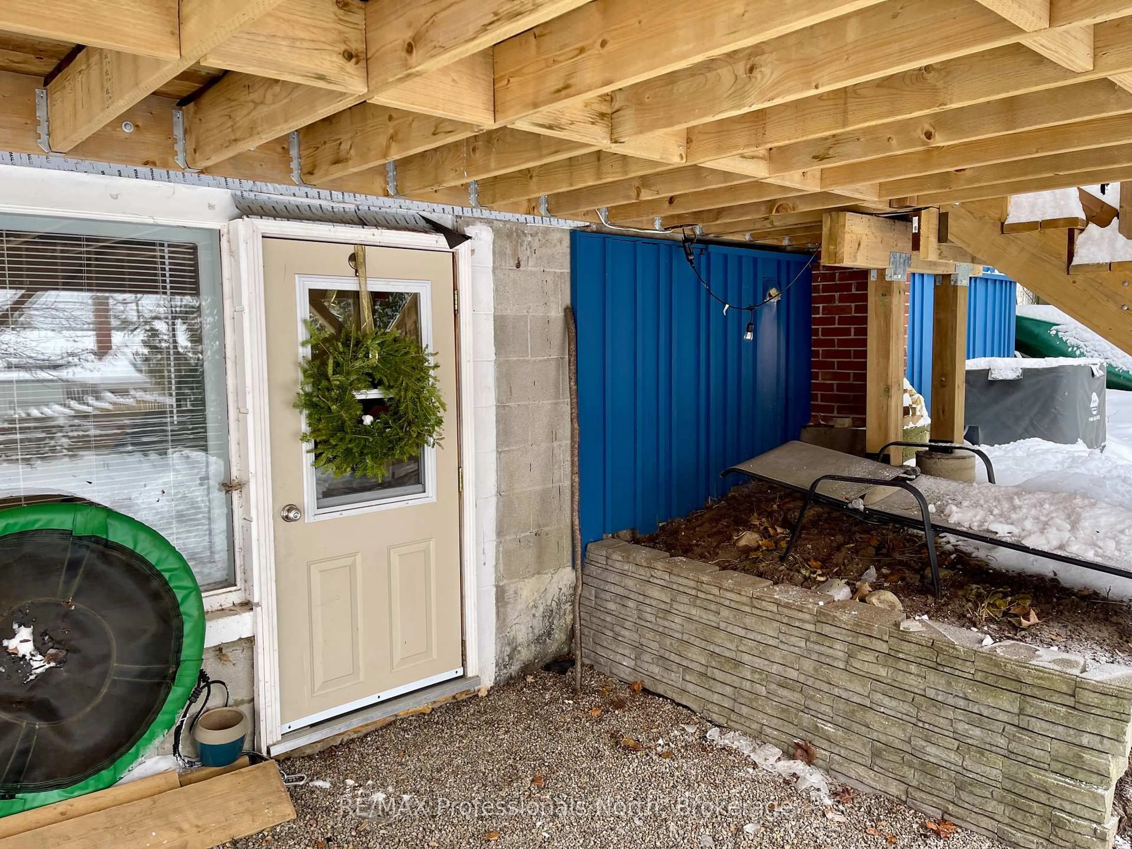 Unknown for 6 Duncan St E St, Huntsville Ontario P1H 1P6