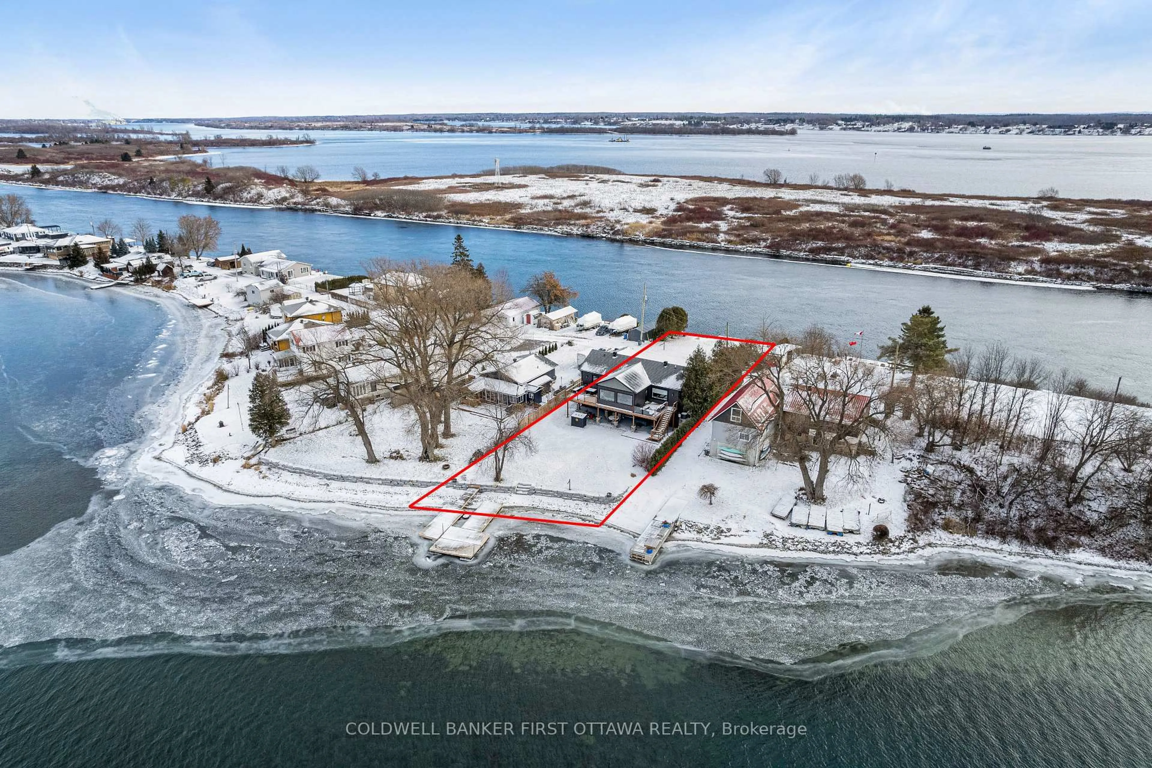 A pic from outside/outdoor area/front of a property/back of a property/a pic from drone, water/lake/river/ocean view for 38 Tuttle Point Rd, Edwardsburgh/Cardinal Ontario K0E 1T1
