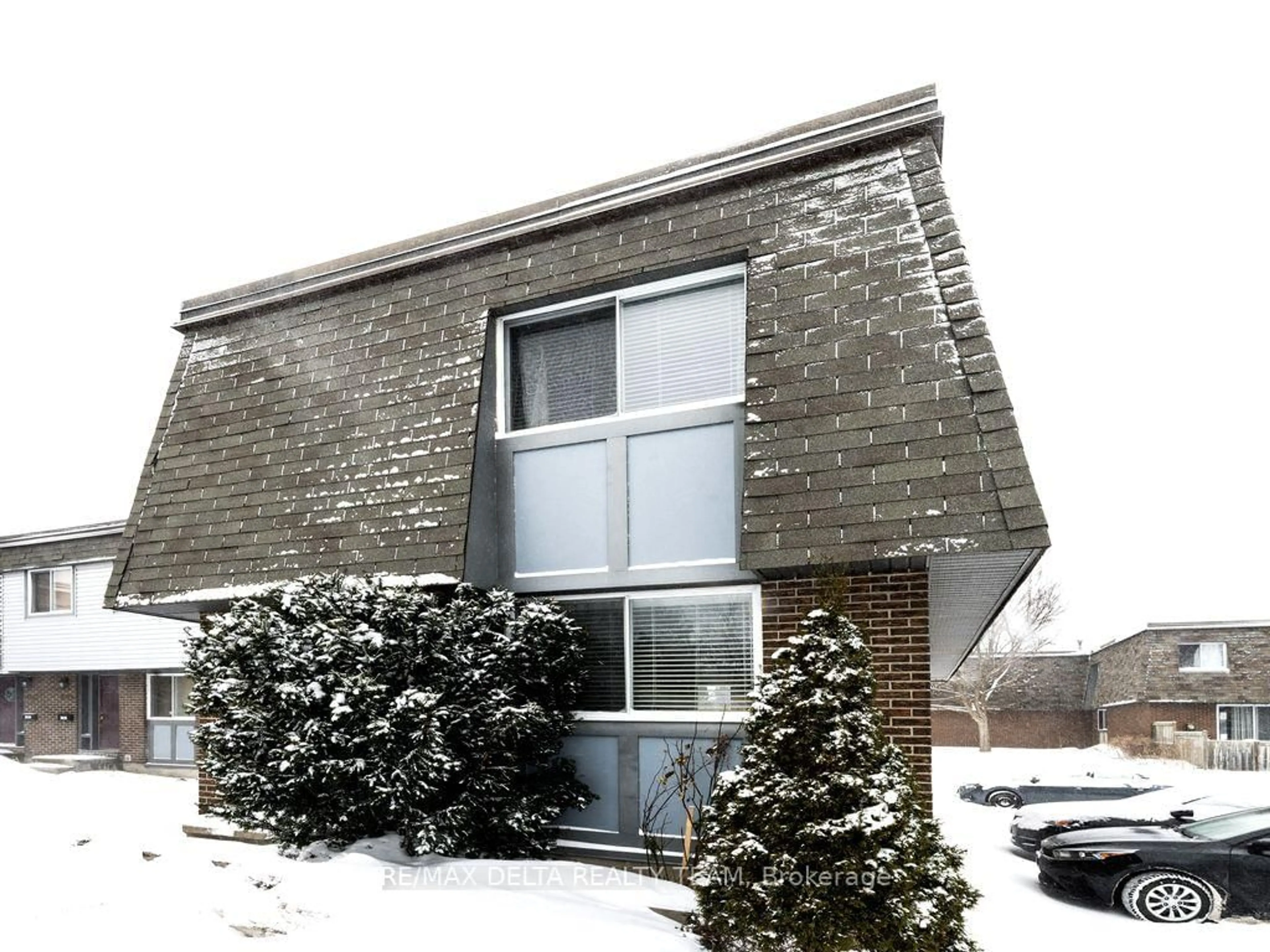 Unknown for 3024 Fairlea Cres #-, Ottawa Ontario K1V 8T7