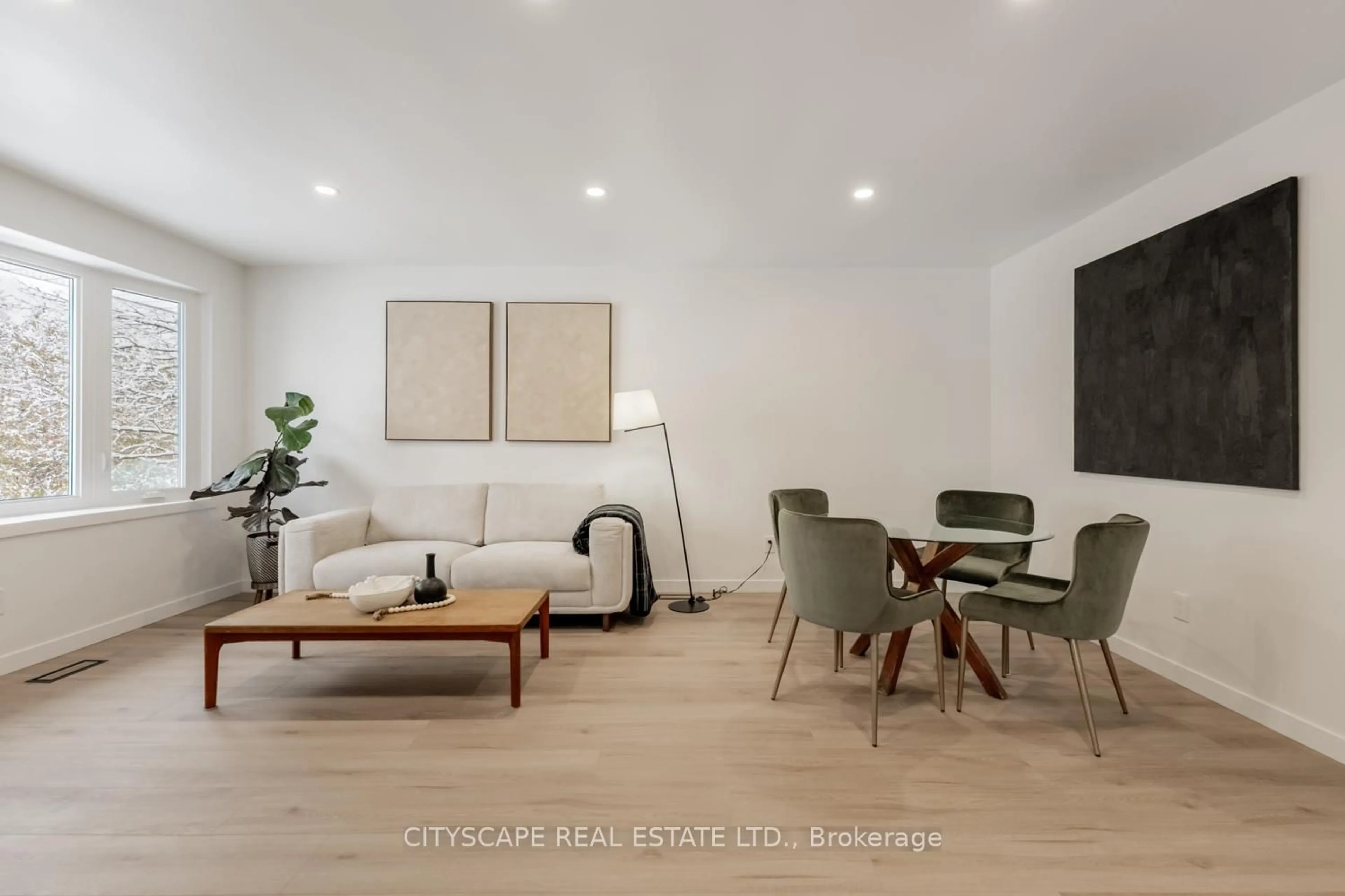 Living room with furniture, wood/laminate floor for 79 Henry St, Cambridge Ontario N1R 6C8