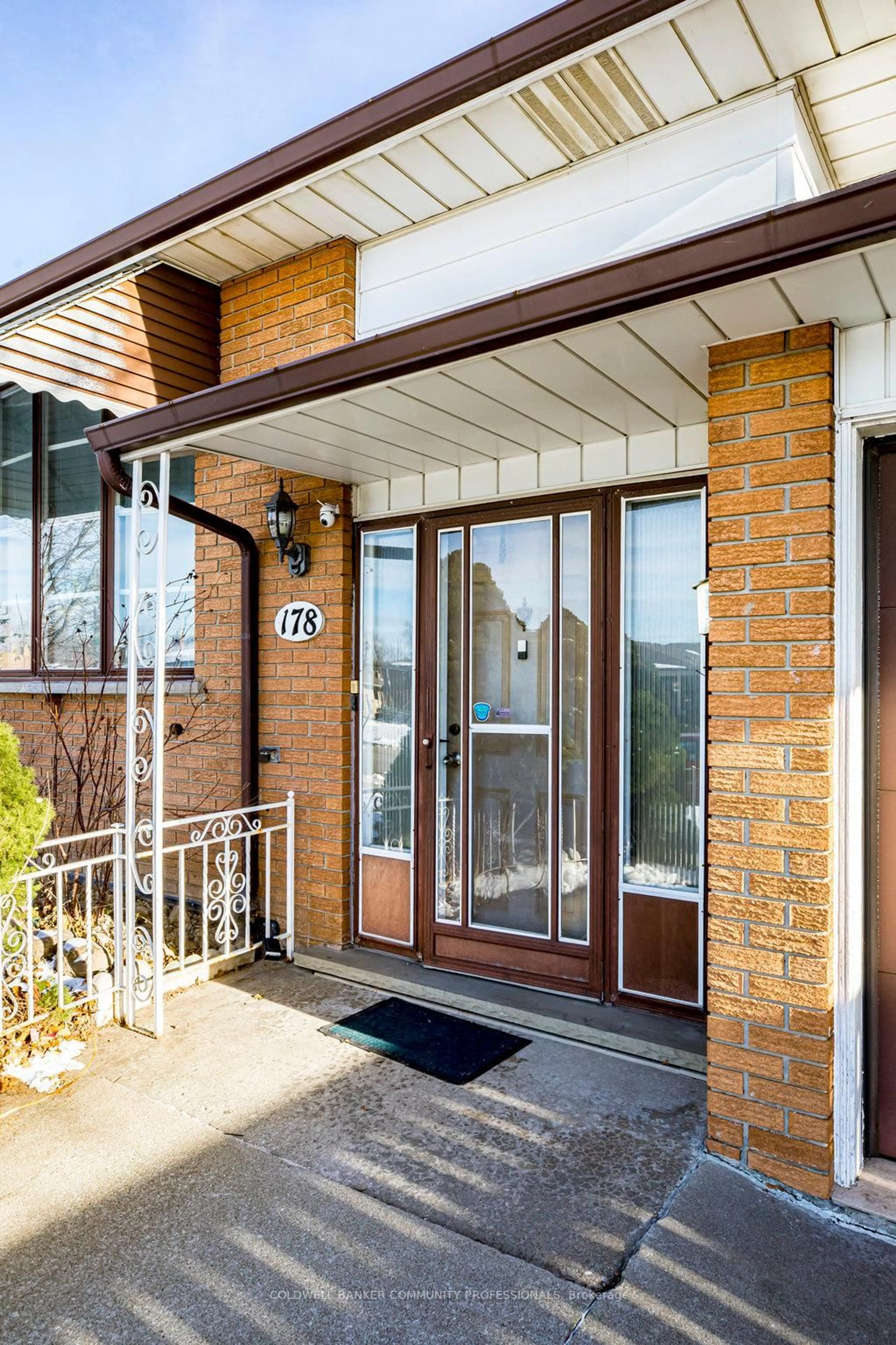 Home with brick exterior material, street for 178 Marcella Cres, Hamilton Ontario L8K 6G3