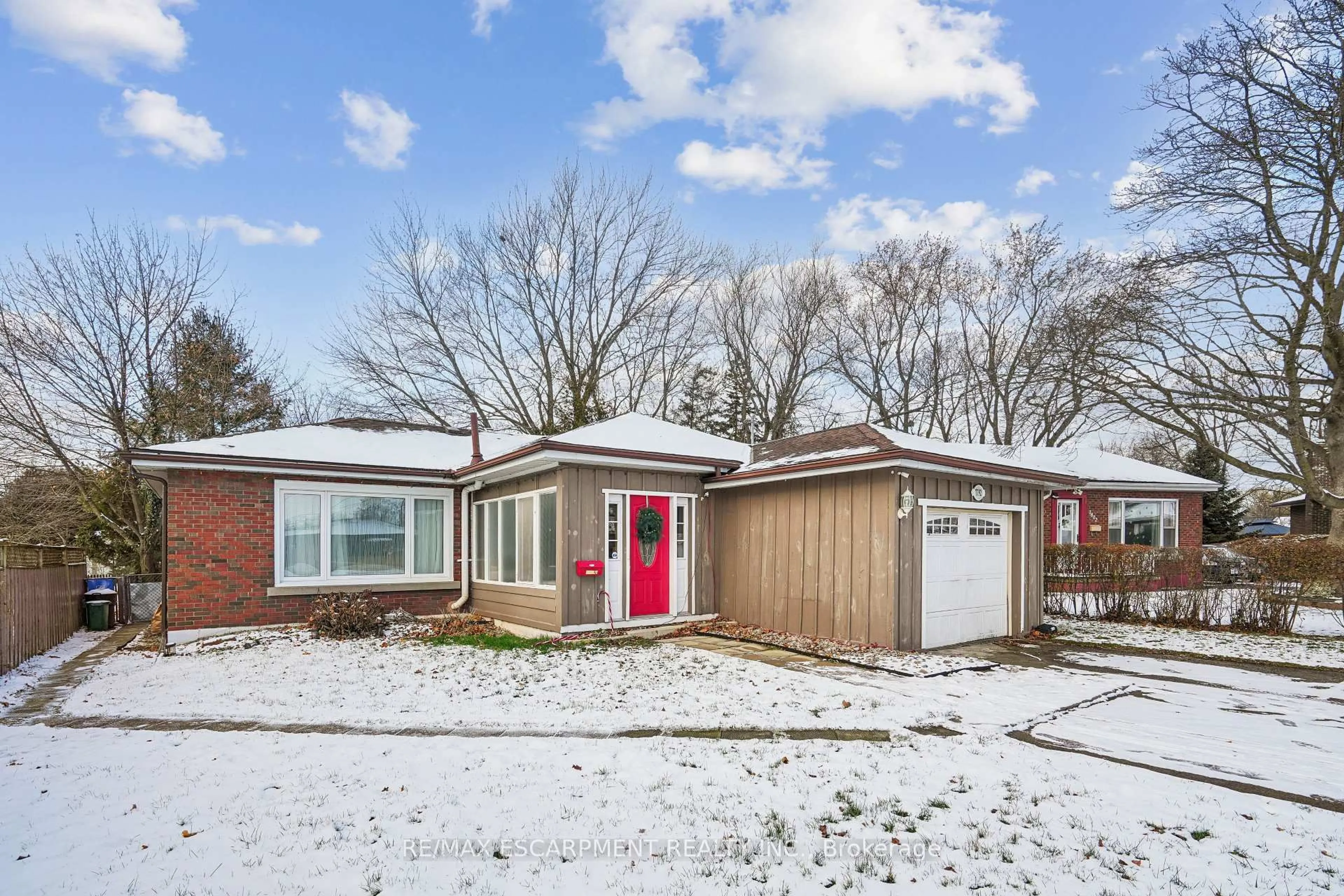 Unknown for 7792 Wilson Cres, Niagara Falls Ontario L2G 4S4