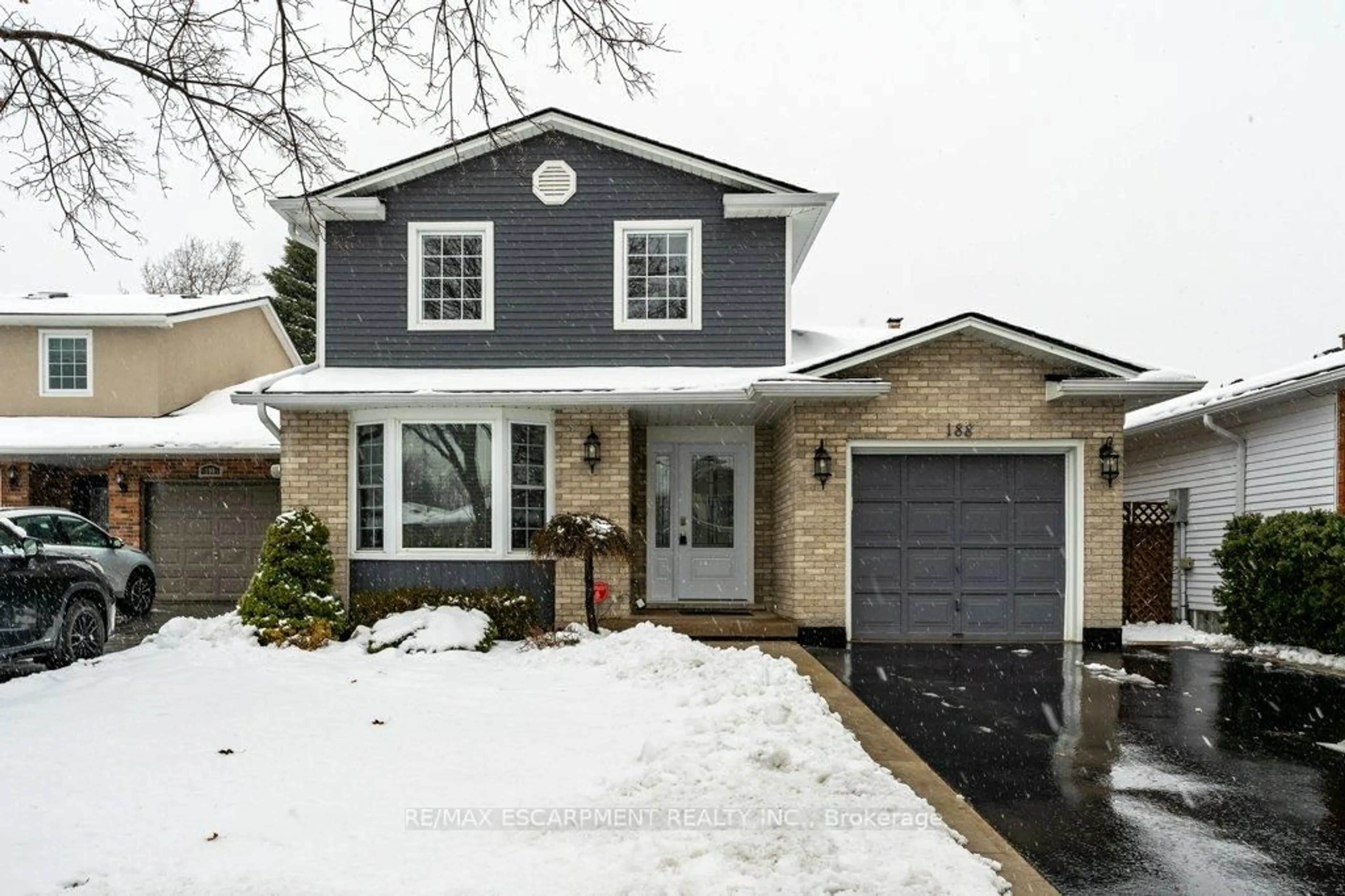Home with brick exterior material, street for 188 Napoli Crt, Hamilton Ontario L9C 7A2