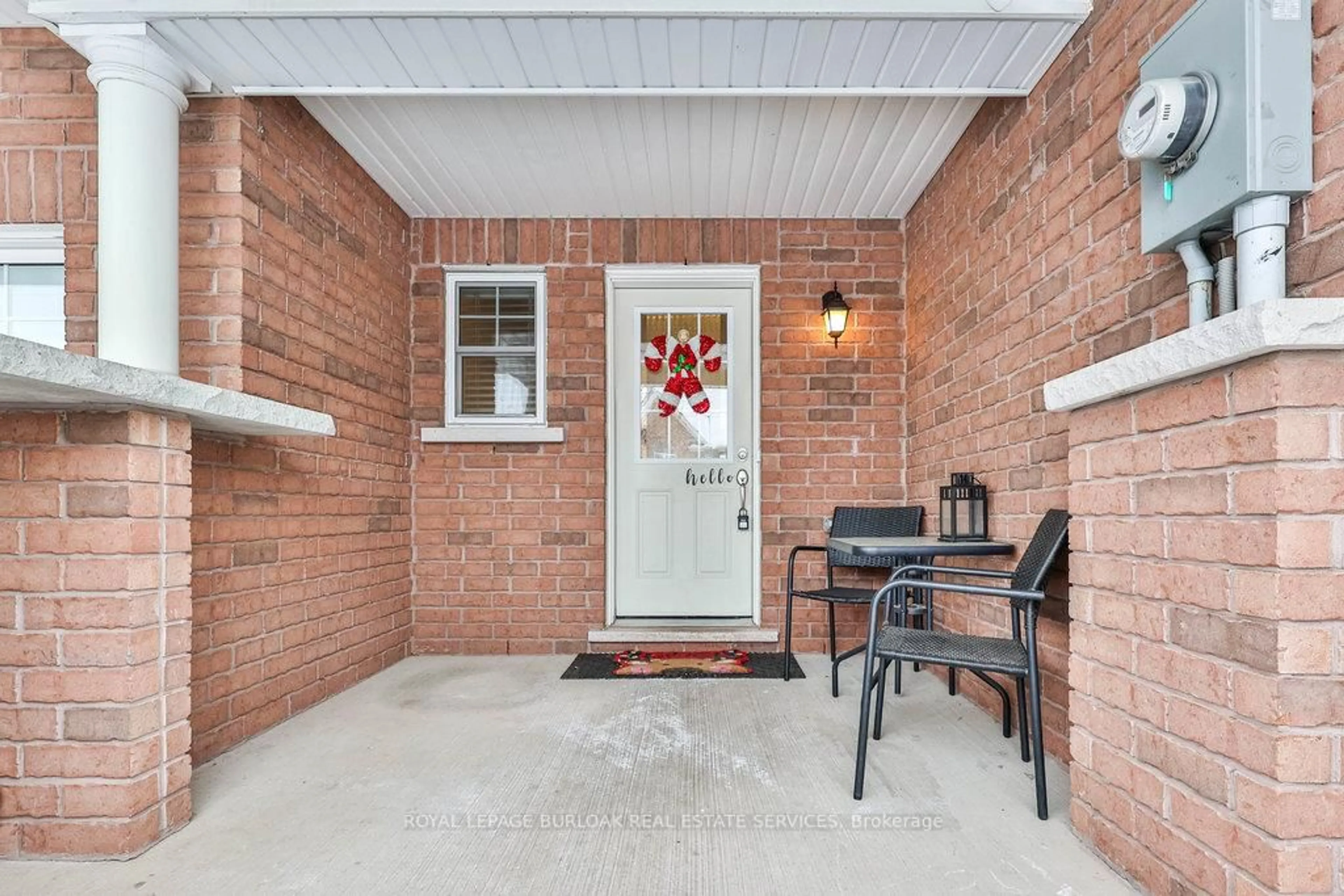 Patio, street for 68 Lupo Dr, Hamilton Ontario L8B 0V3
