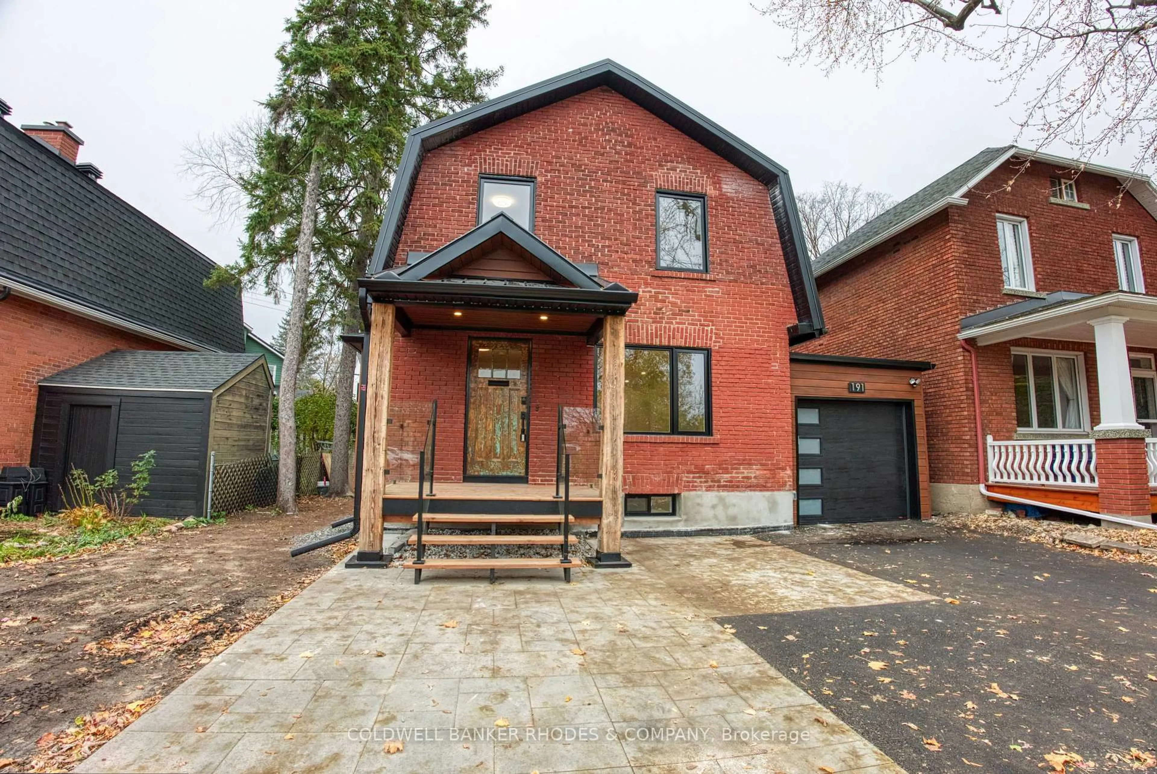 Home with brick exterior material, street for 191 SPRINGFIELD Rd, Ottawa Ontario K1M 1C3