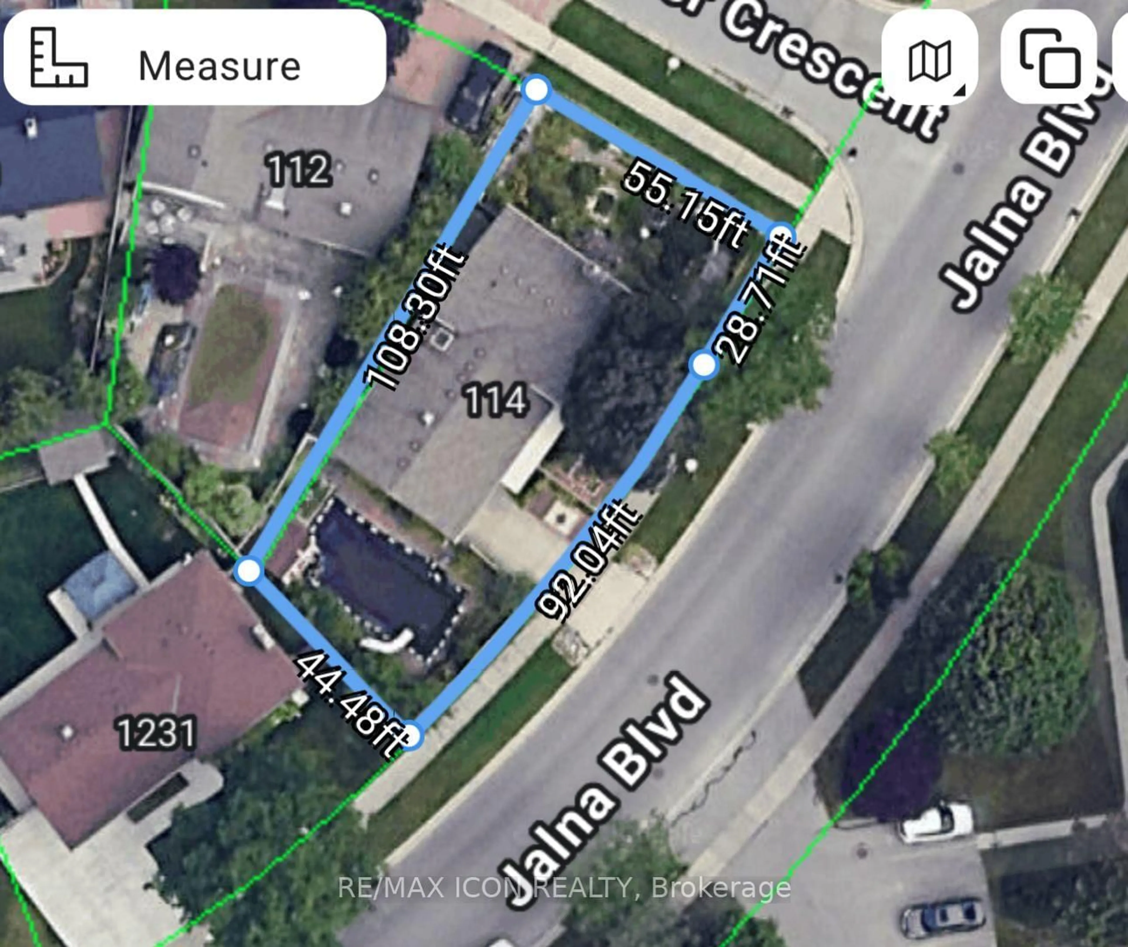 A pic from outside/outdoor area/front of a property/back of a property/a pic from drone, street for 114 Archer Cres, London South Ontario N6E 2A5