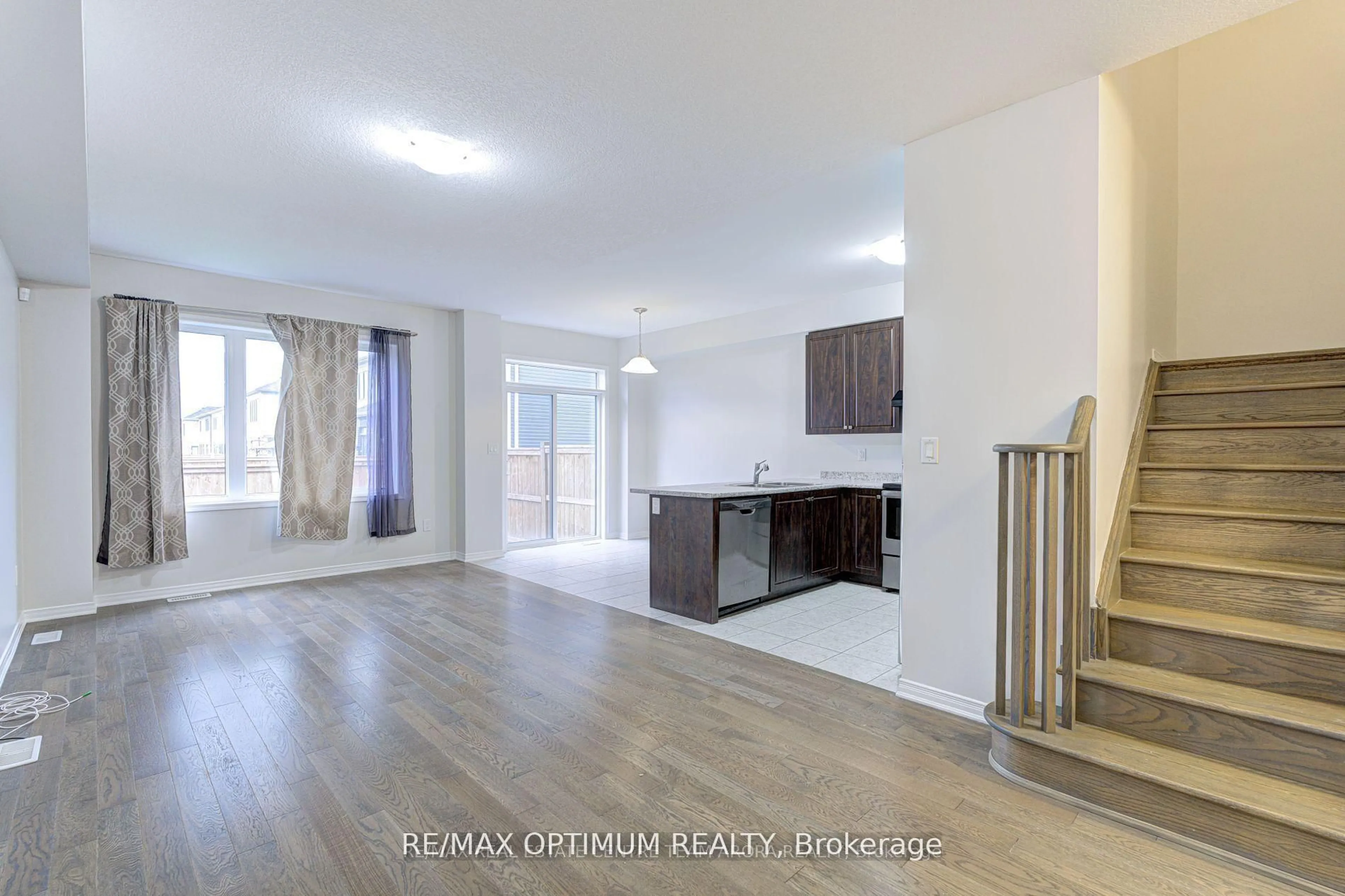 A pic of a room for 79 Oaktree Dr, Haldimand Ontario N3W 0C7