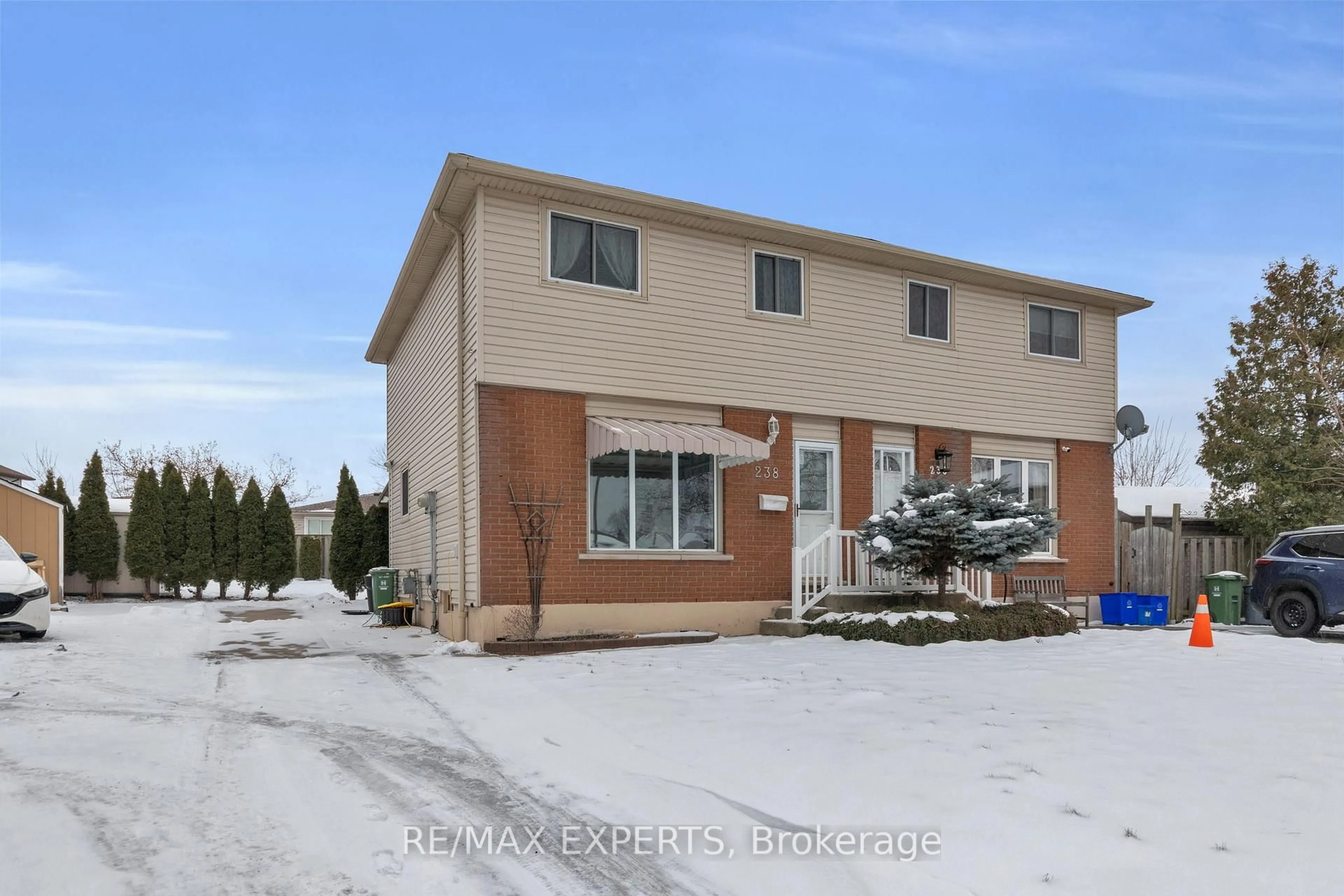 Unknown for 238 Lawnhurst Crt, Hamilton Ontario L8V 4R4