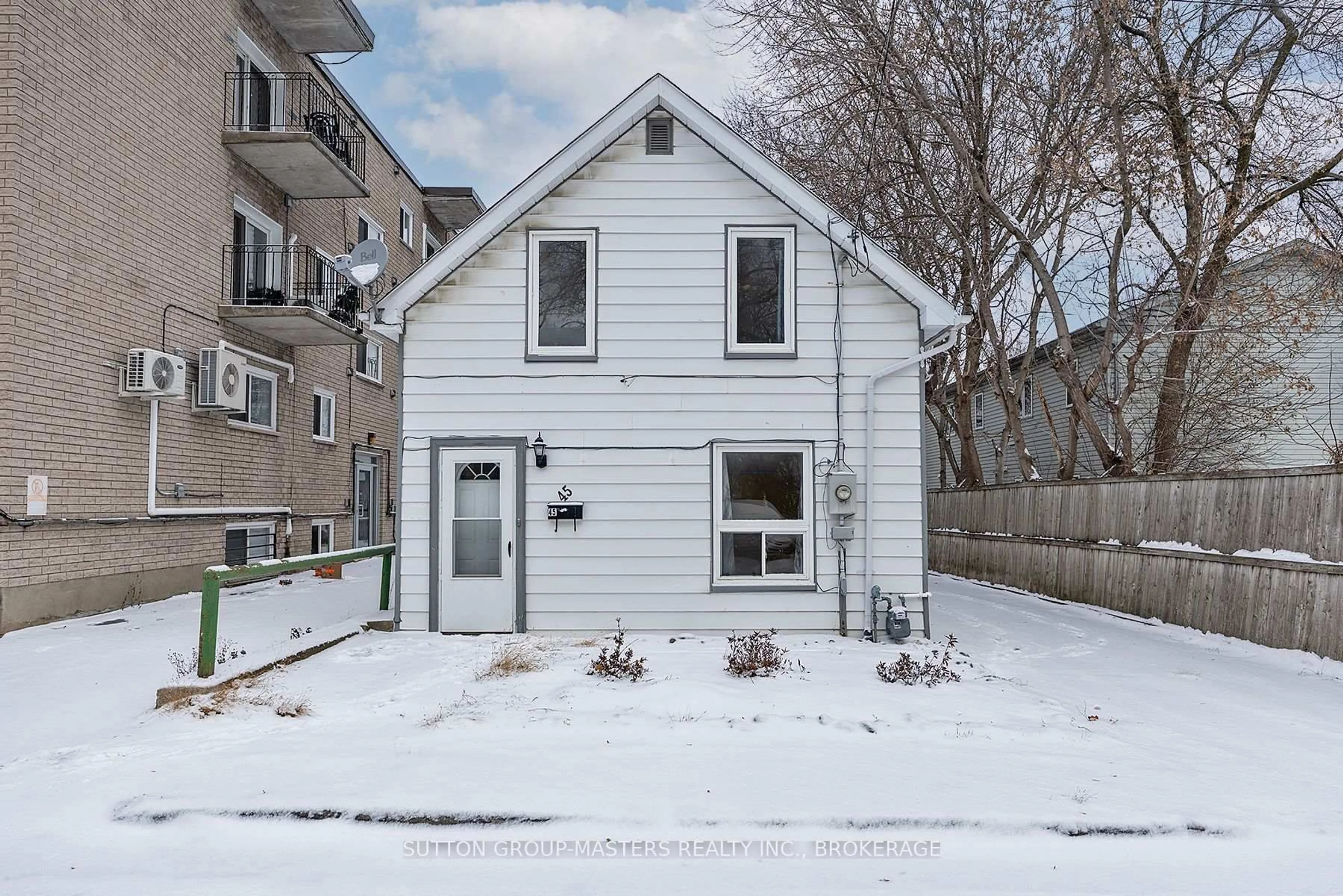 Unknown for 45 russell St, Kingston Ontario K7K 2E6