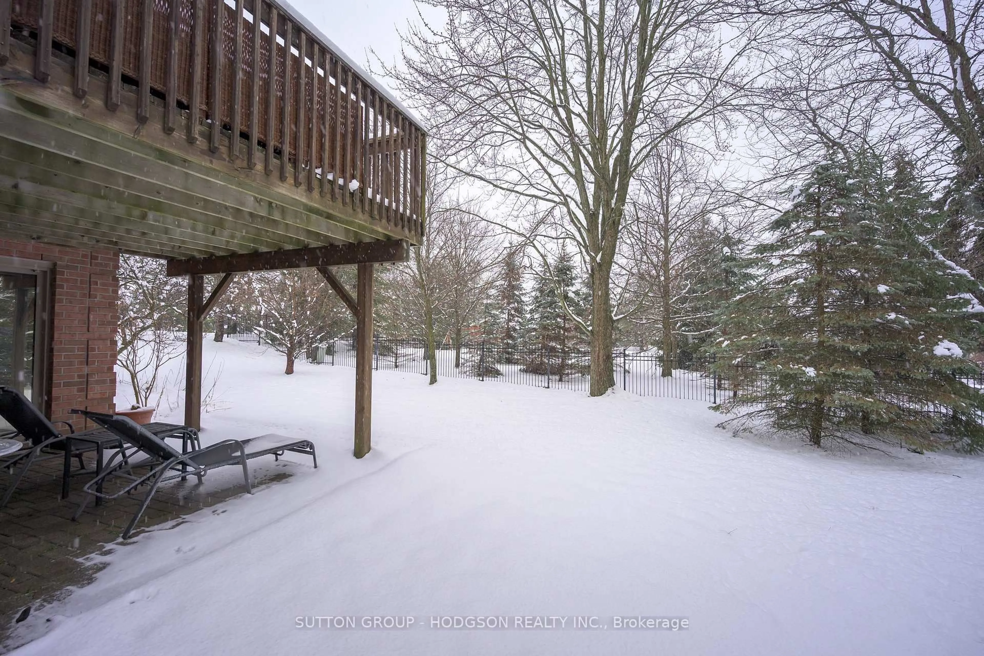 Patio, unknown for 50 Northumberland Rd #28, London North Ontario N6H 5J2