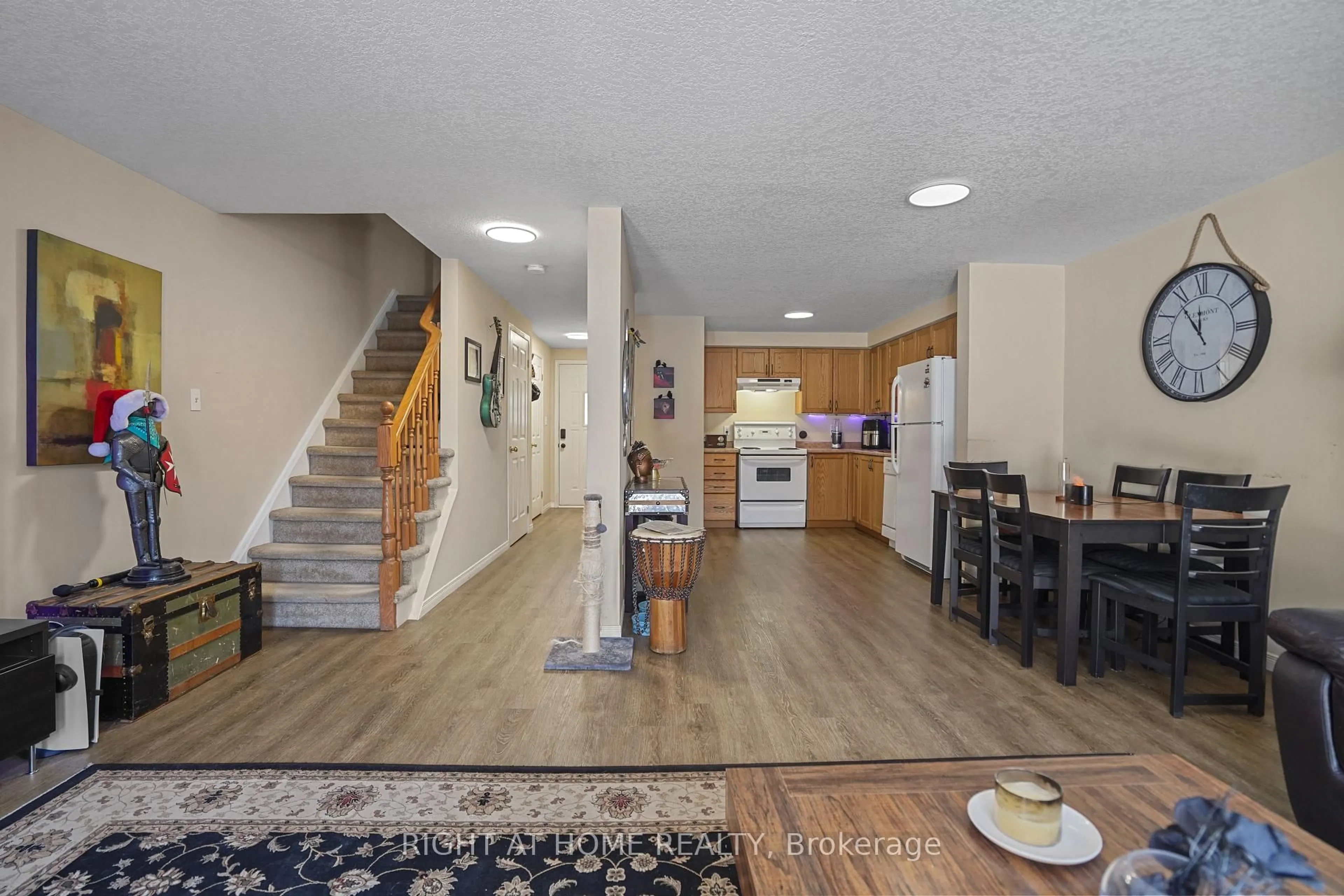 Unknown for 153 Donnenwerth Dr, Kitchener Ontario N2E 4C8