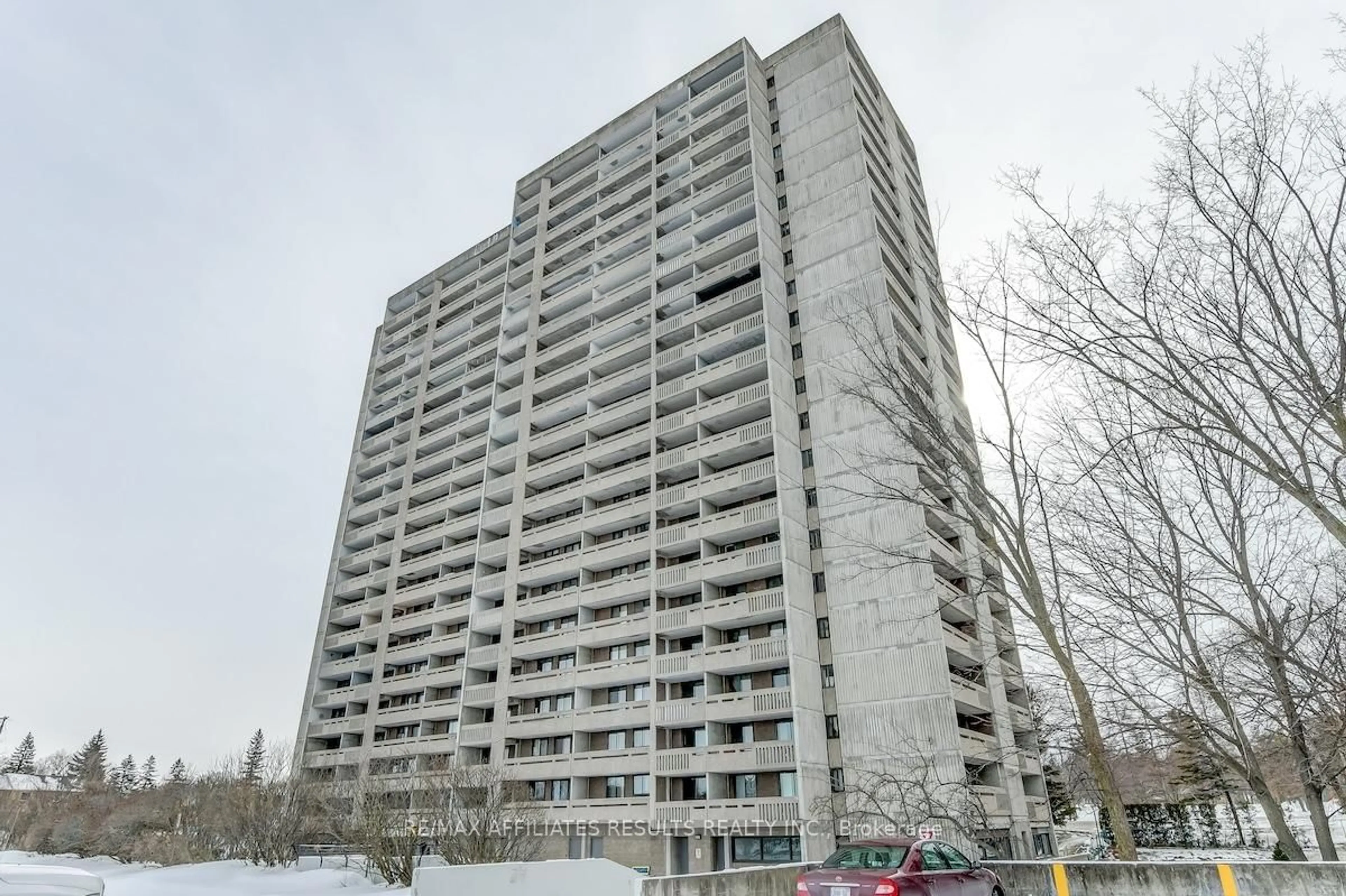 Unknown for 415 Greenview Ave #410, Ottawa Ontario K2B 8G5