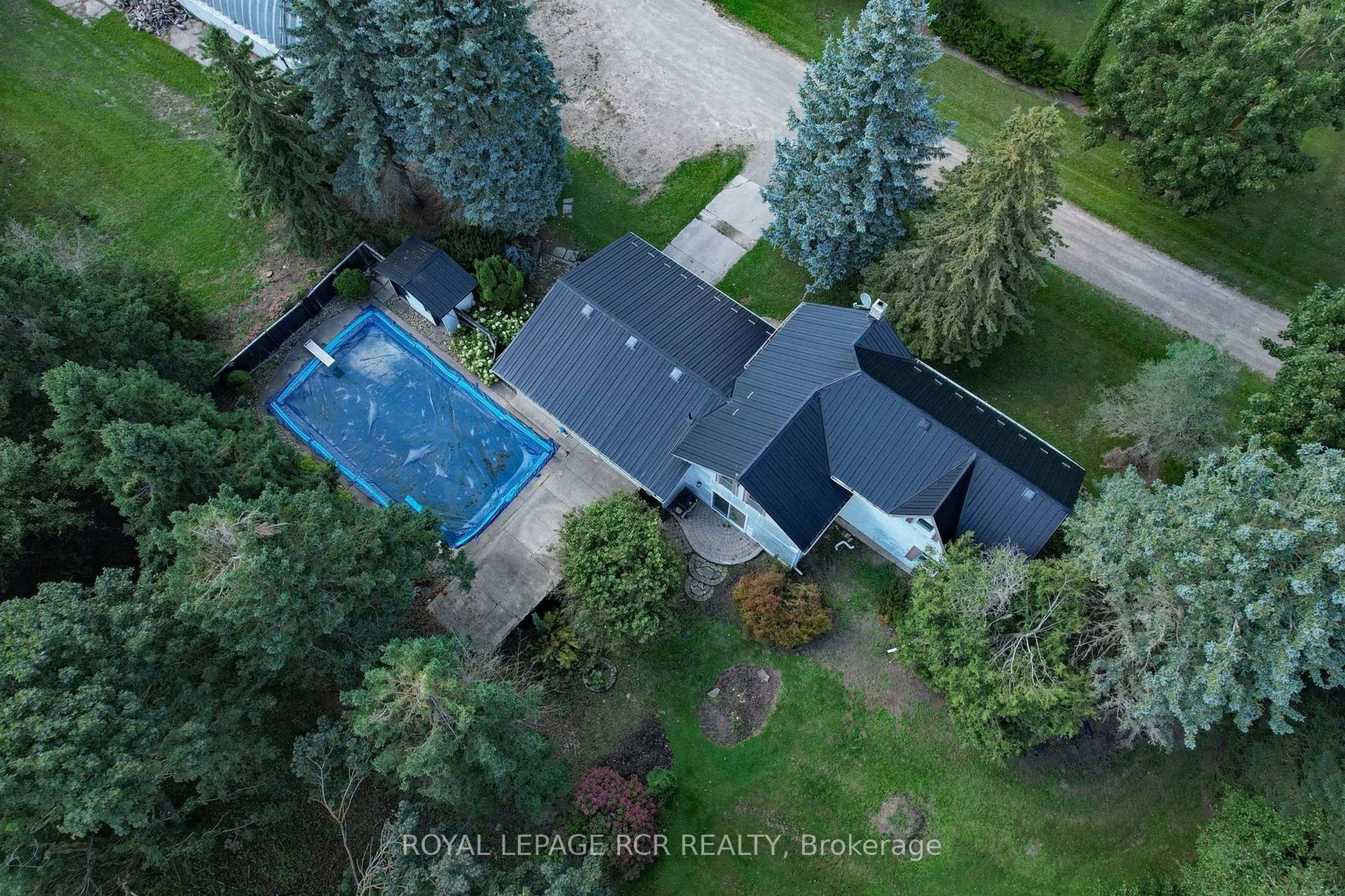 A pic from outside/outdoor area/front of a property/back of a property/a pic from drone, unknown for 518156 124 Highway, Melancthon Ontario L9V 1V9