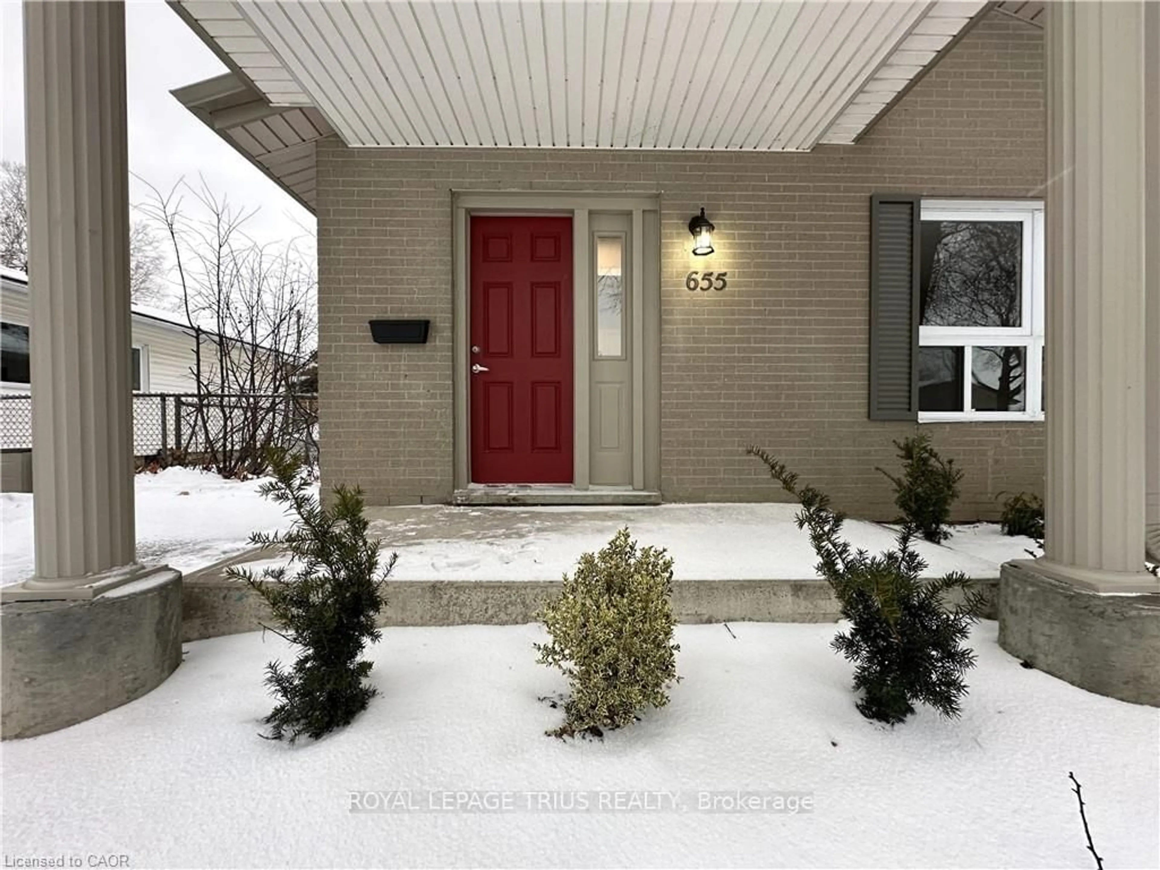 Indoor entryway for 655 Gibralter St, Norfolk Ontario N4B 2H6