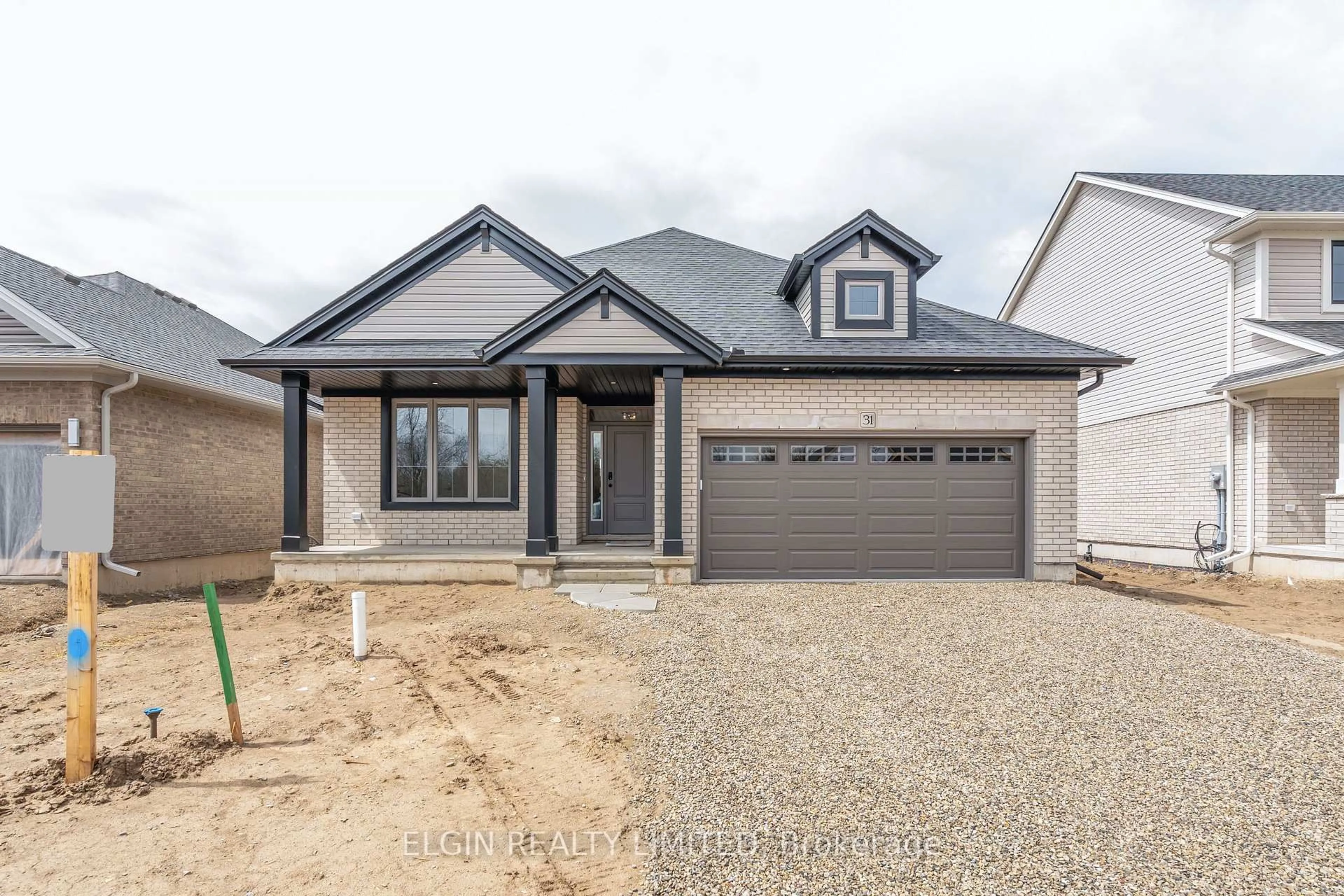 Home with brick exterior material, street for 31 Hemlock Cres, Aylmer Ontario N5H 0C1