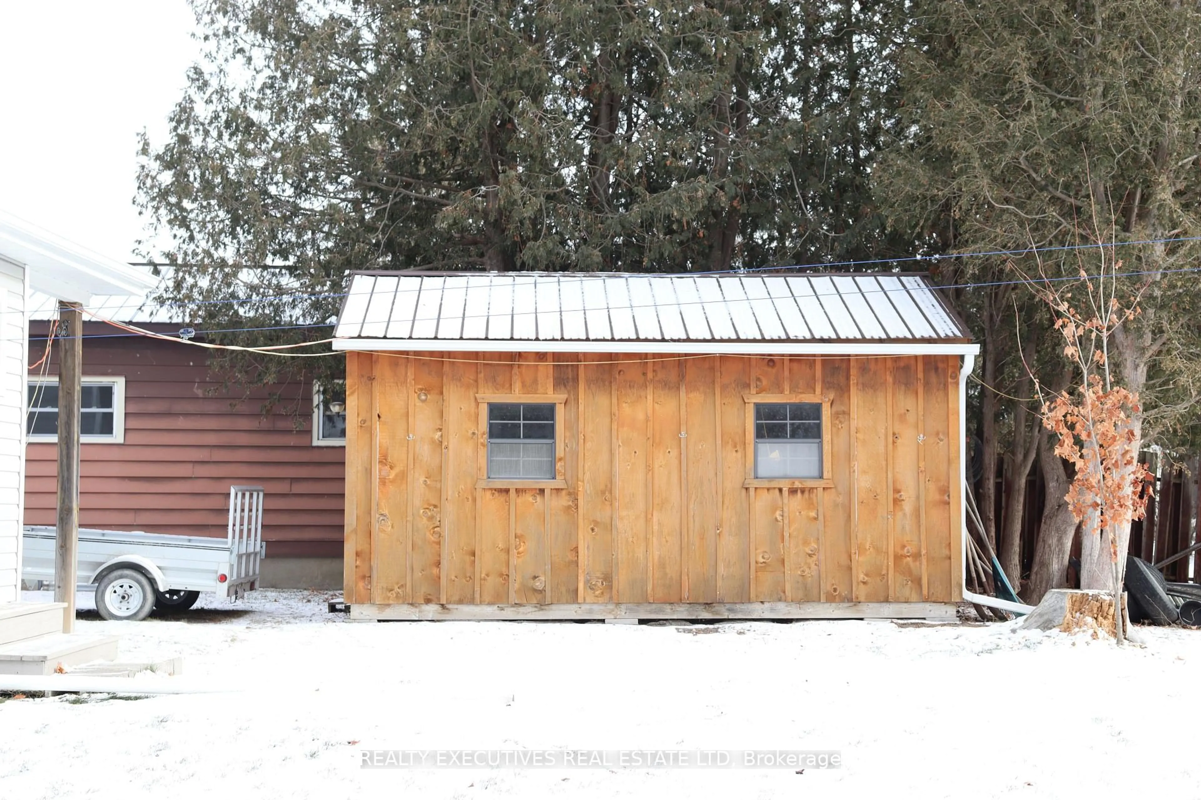Shed for 38 Hummel St, North Dundas Ontario K0C 2K0