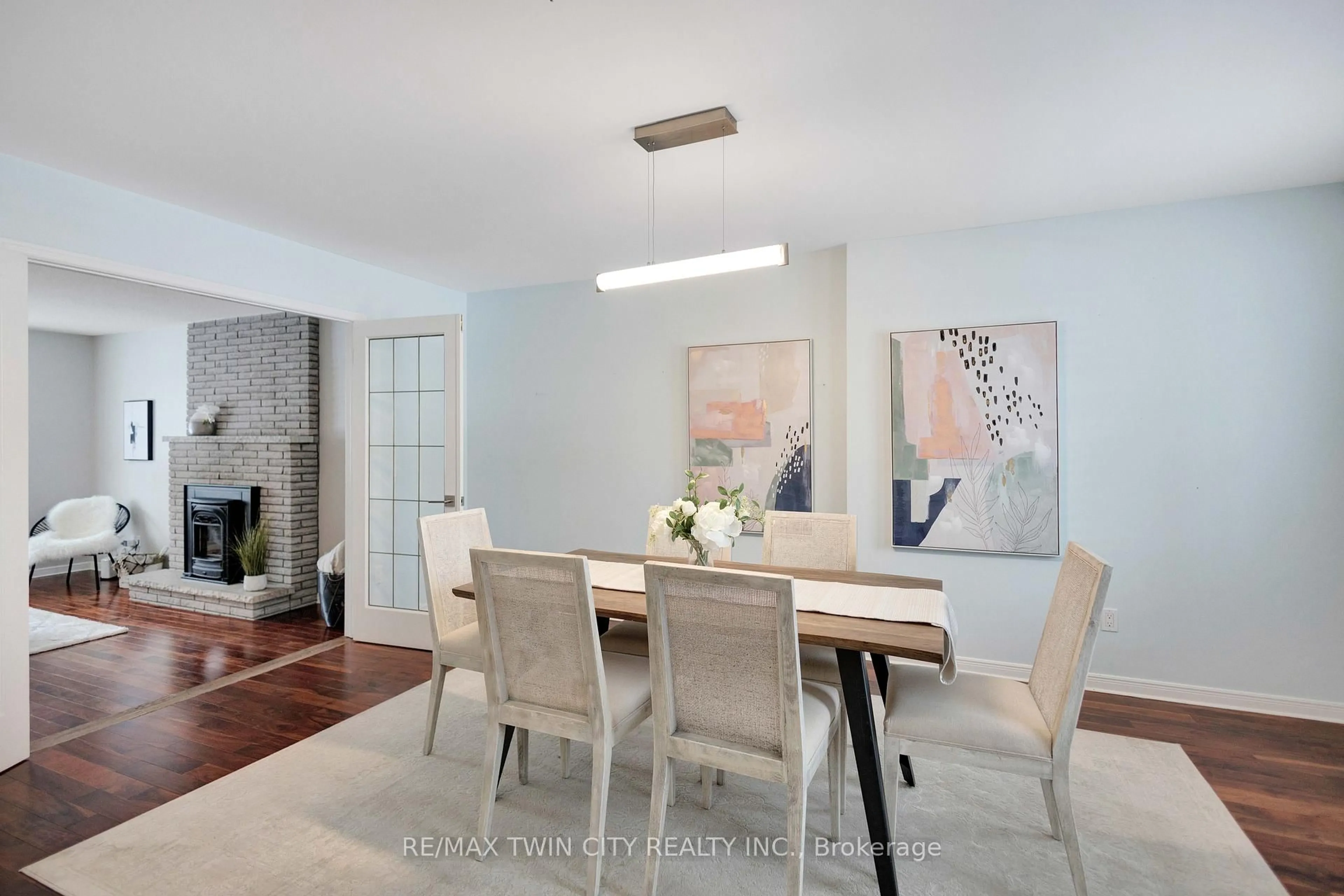 Dining room, unknown for 21 Riva Rdge, Brantford Ontario N3P 1S2