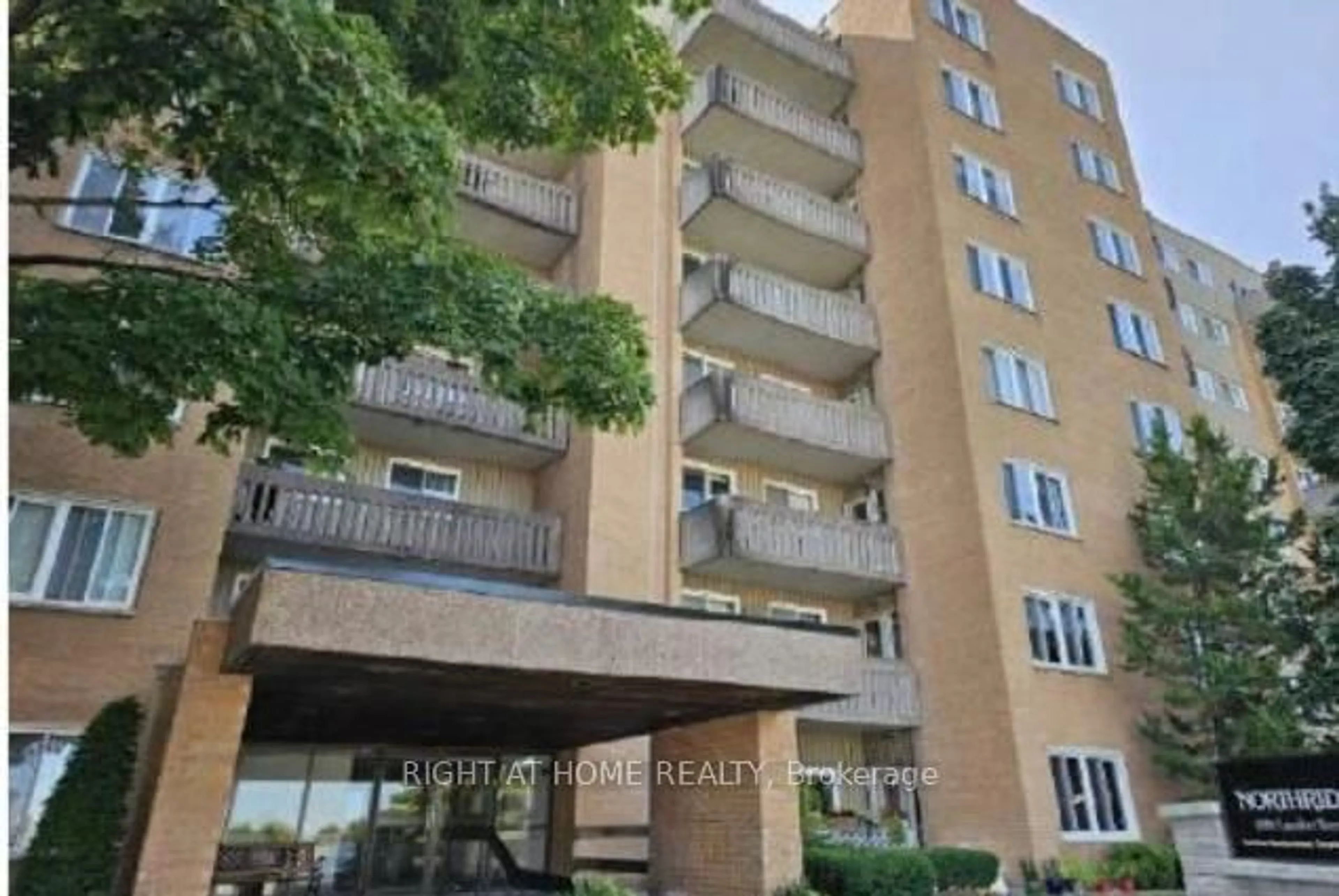 Unknown for 1599 Lassiter Terr #514, Ottawa Ontario K1J 8R6