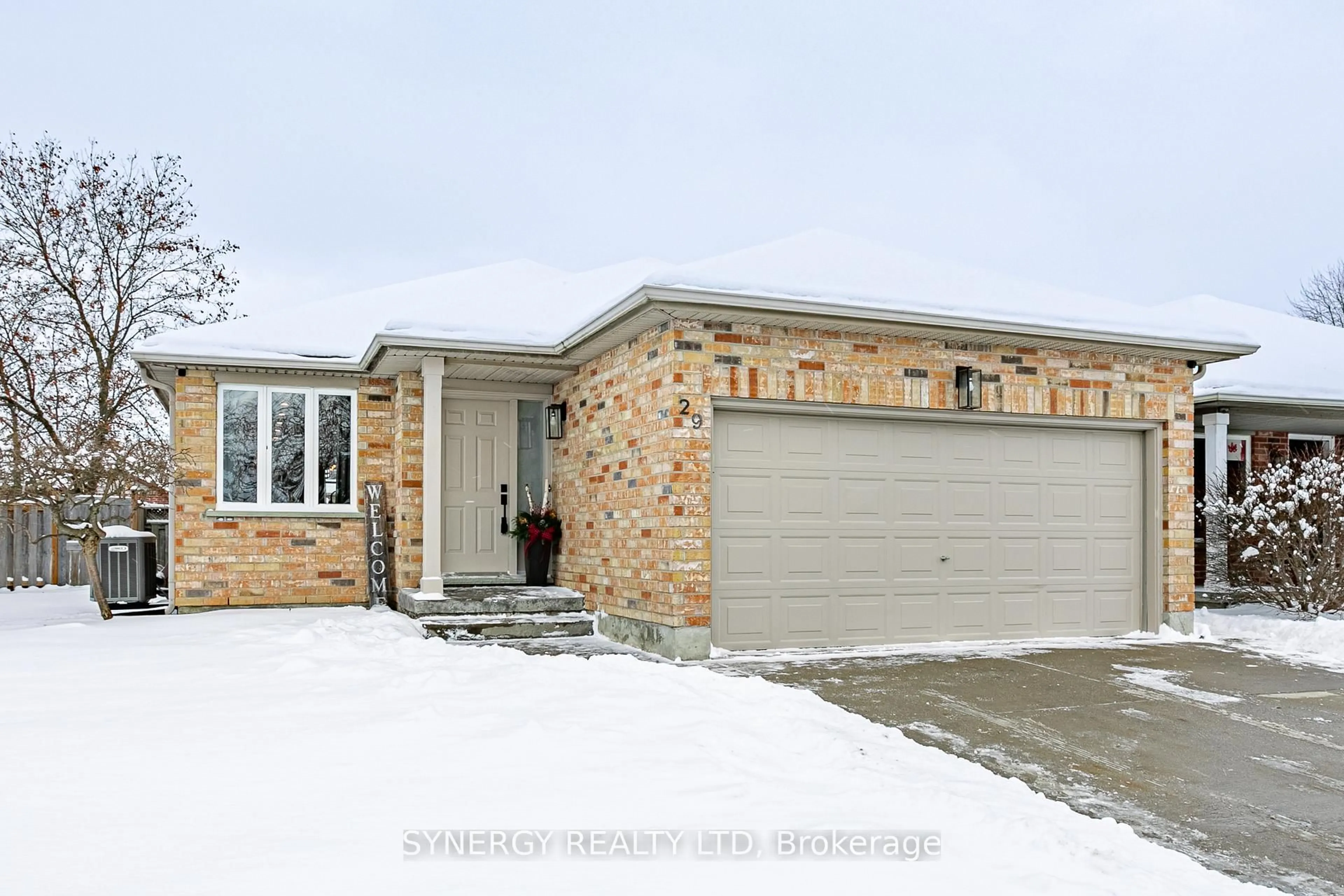 Home with brick exterior material, street for 29 Juniper Cres, Strathroy-Caradoc Ontario N7G 4G4