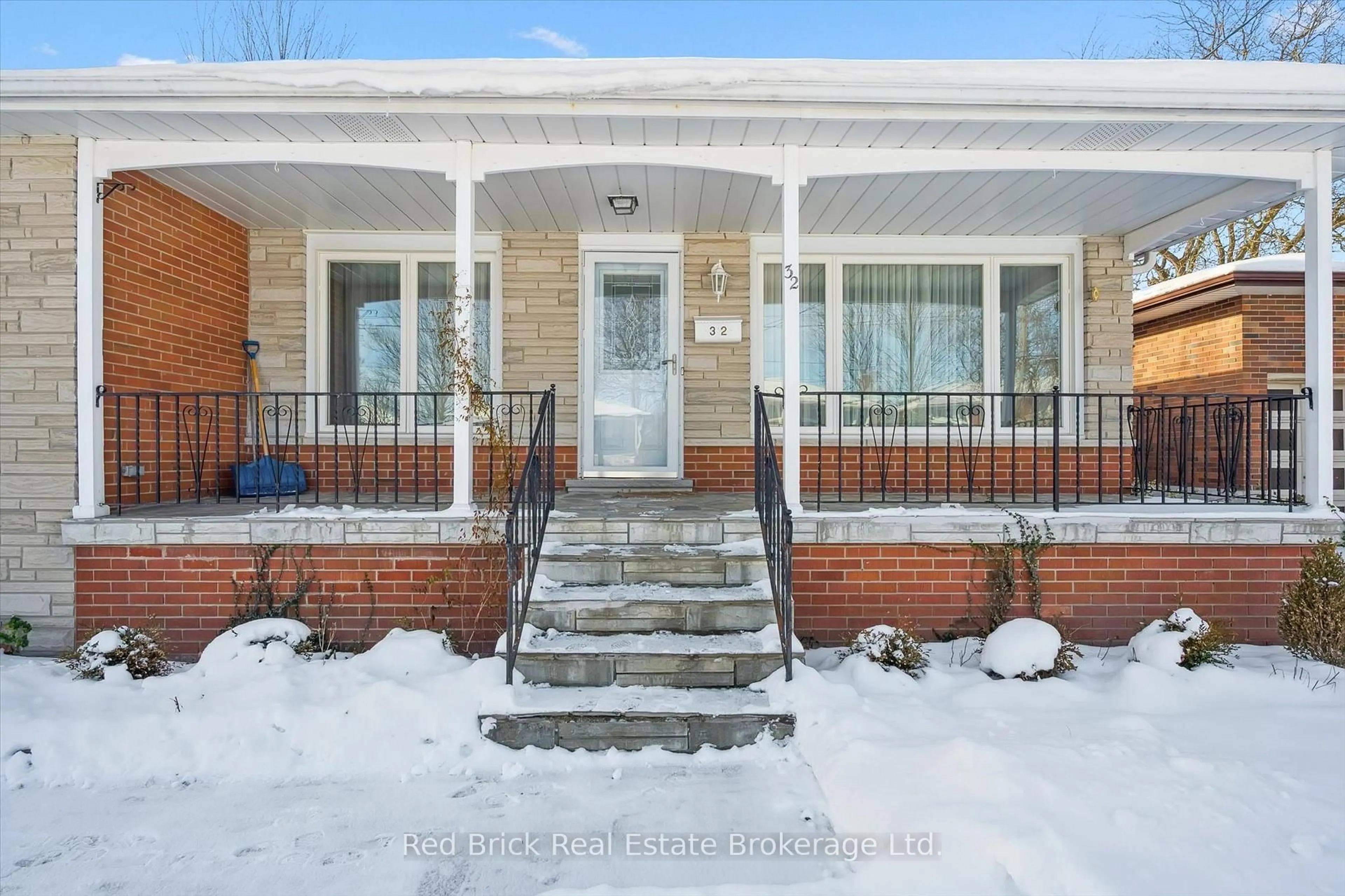 Home with brick exterior material, street for 32 Algoma Dr, Guelph Ontario N1E 1C7