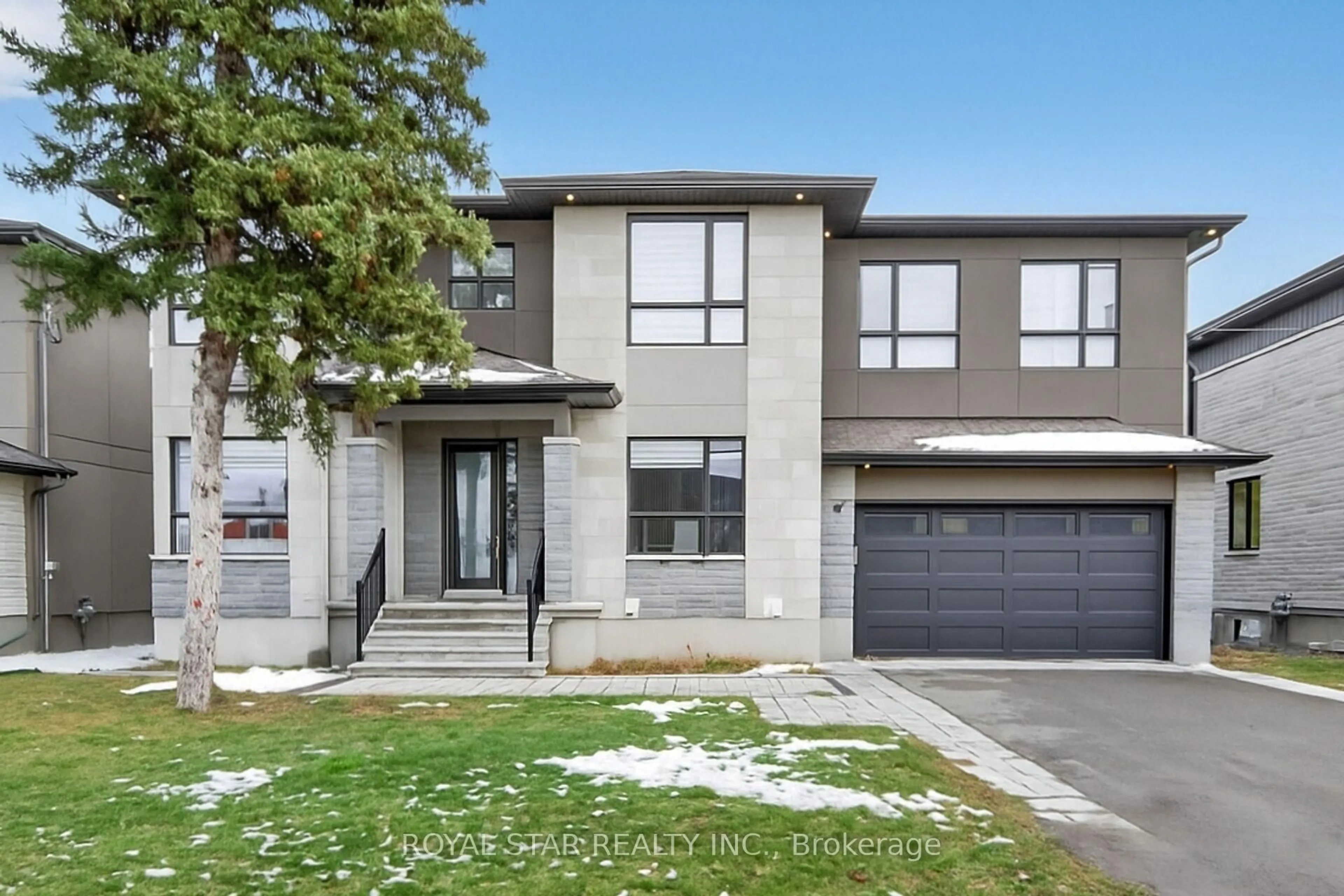 Home with brick exterior material, street for 17 Rideau Heights Dr, Ottawa Ontario K2E 7A7