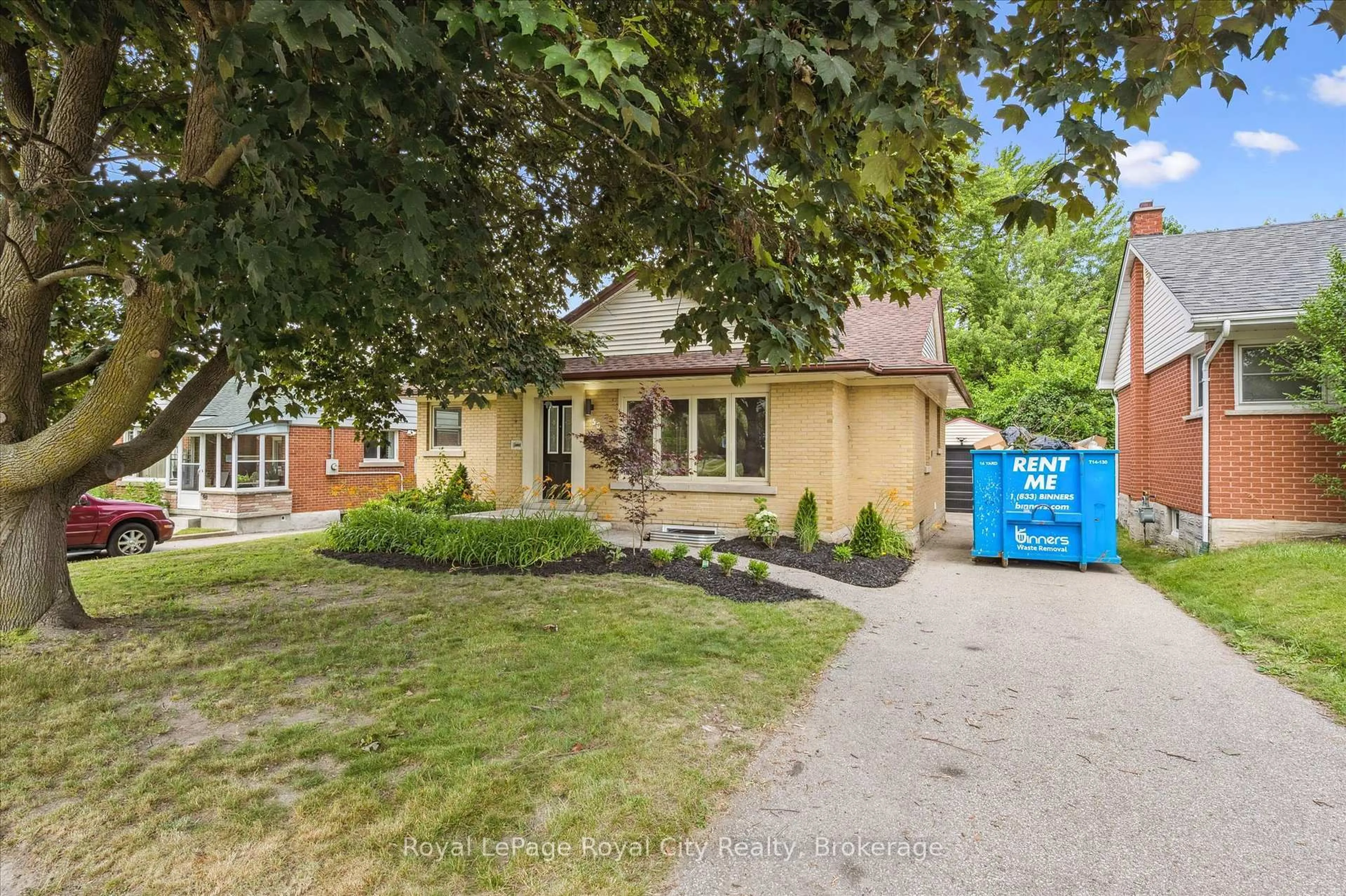 Unknown for 56 Dover St, Waterloo Ontario N2J 1Z1