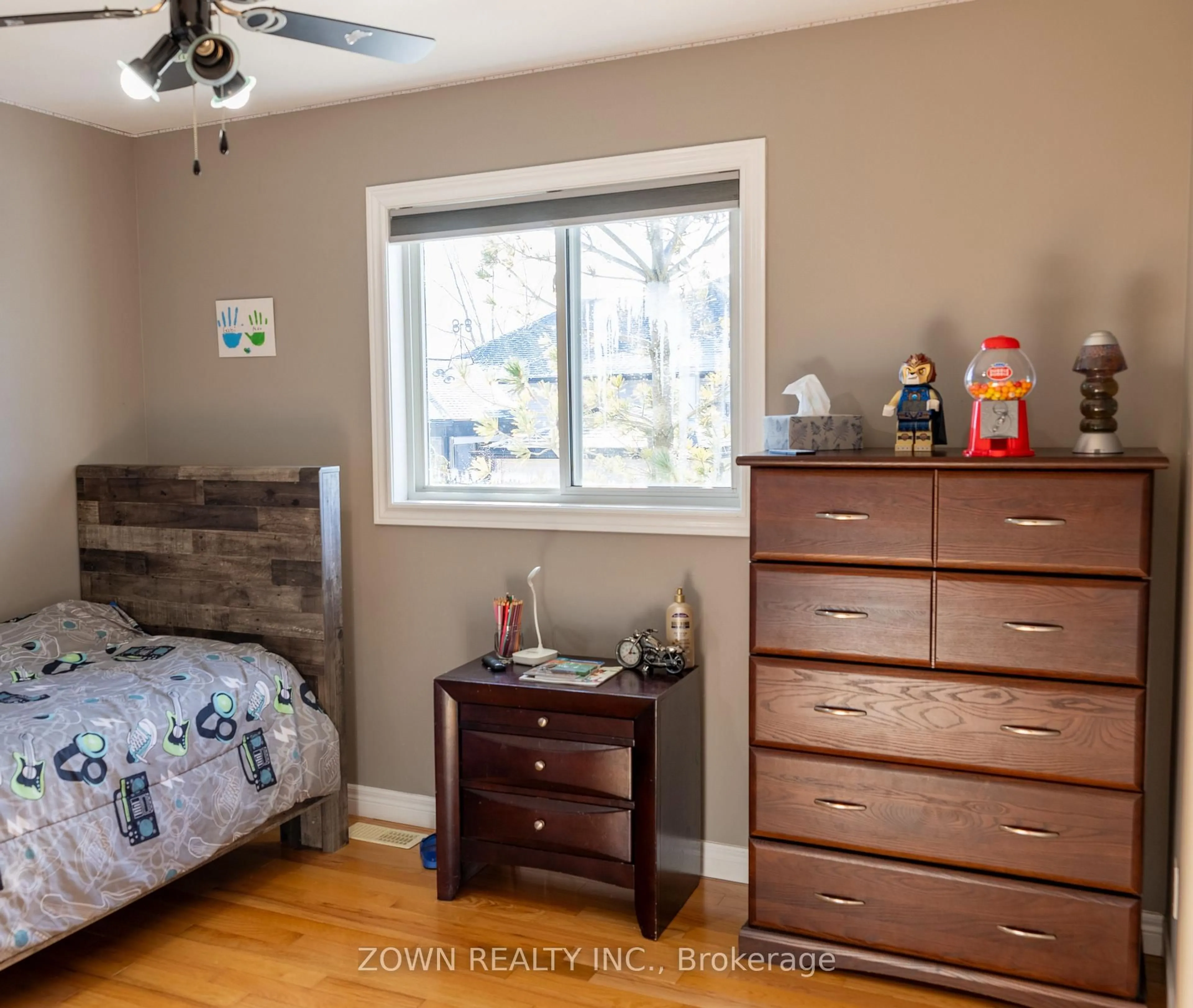 Bedroom with bed, wood/laminate floor for 1433 Girard Dr, Lakeshore Ontario N8L 0R3