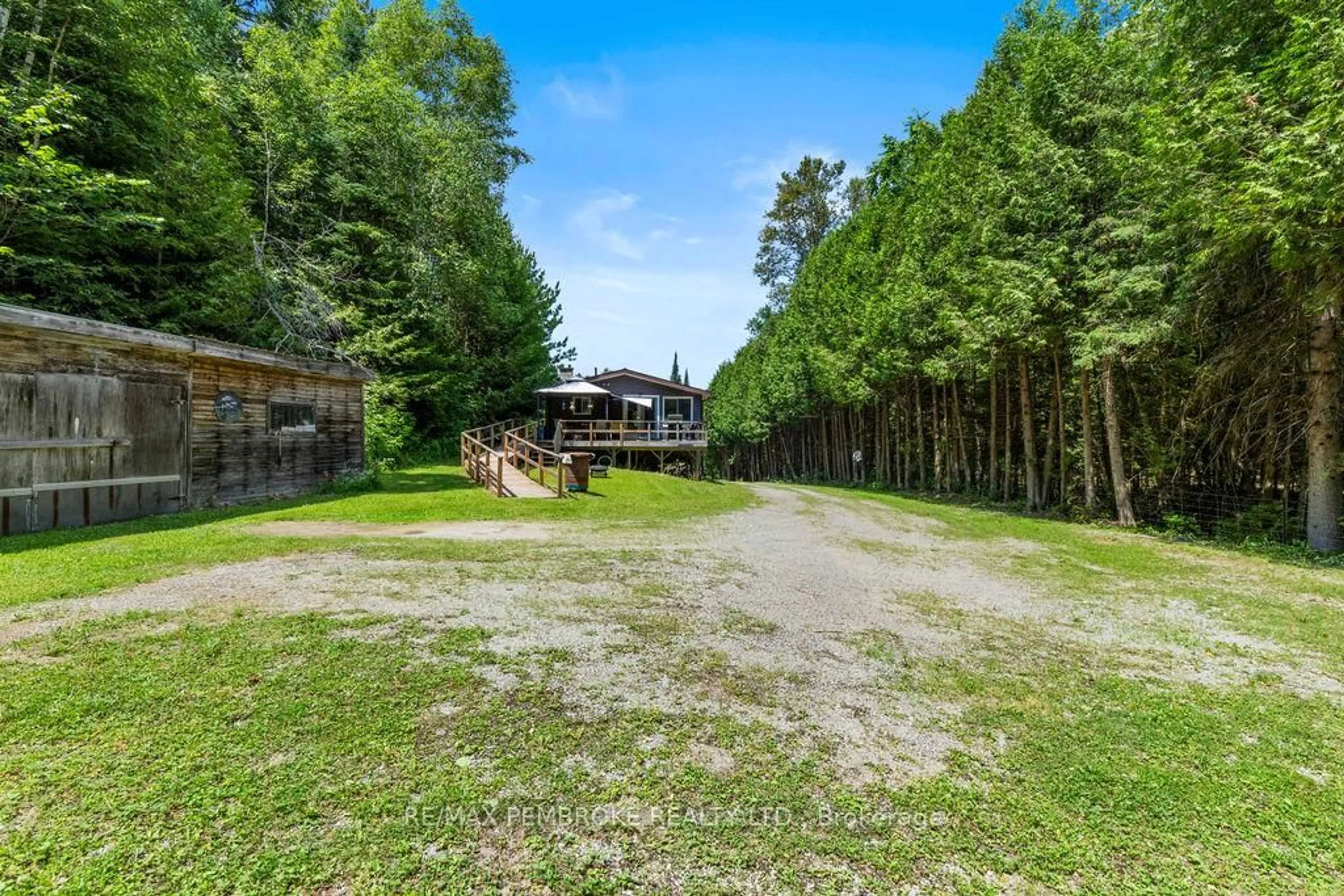 A pic from outside/outdoor area/front of a property/back of a property/a pic from drone, unknown for 194 Klondike Rd, Eganville Ontario K0J 1T0