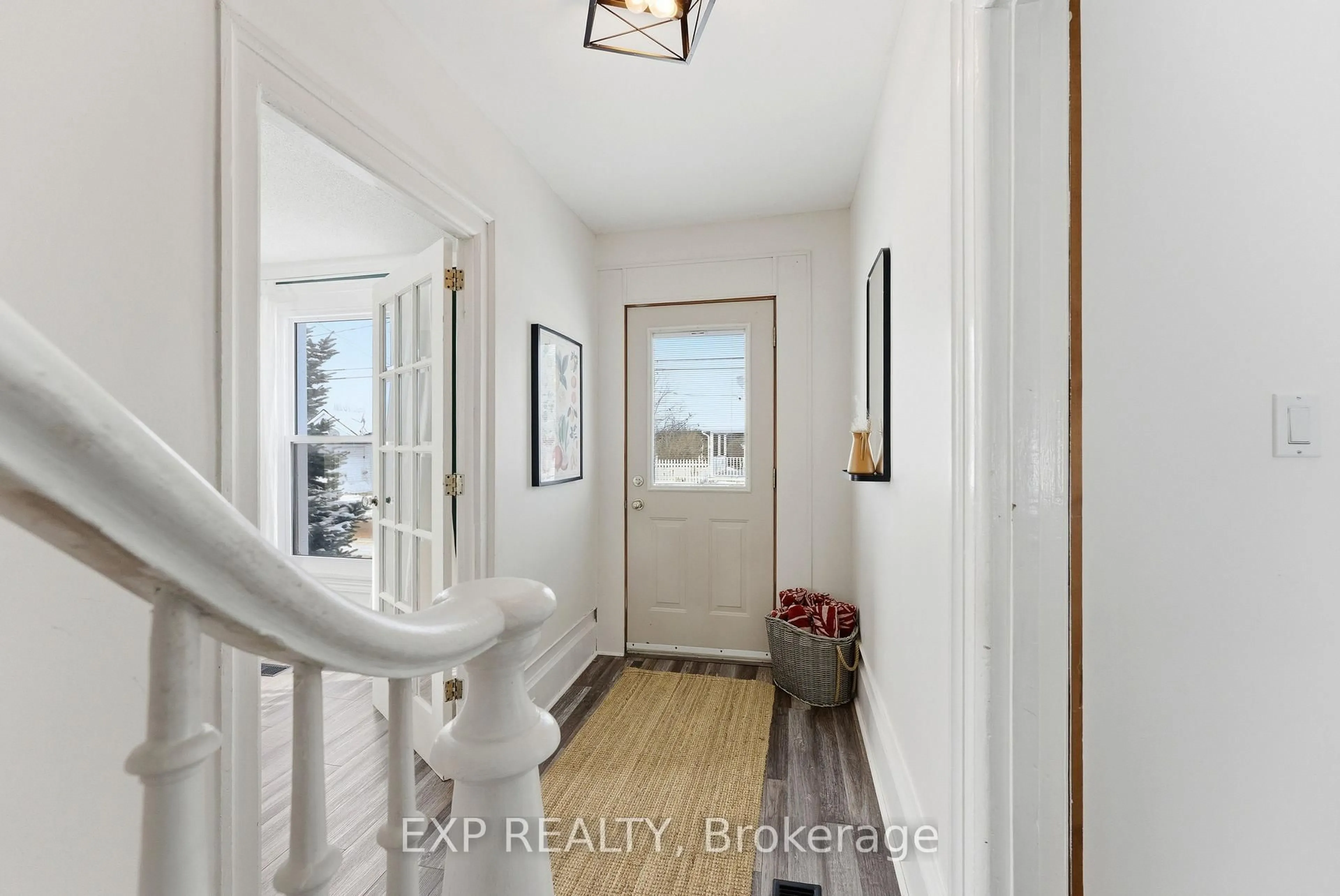 Indoor entryway for 459 County Road 19, Prince Edward County Ontario K0K 1A0