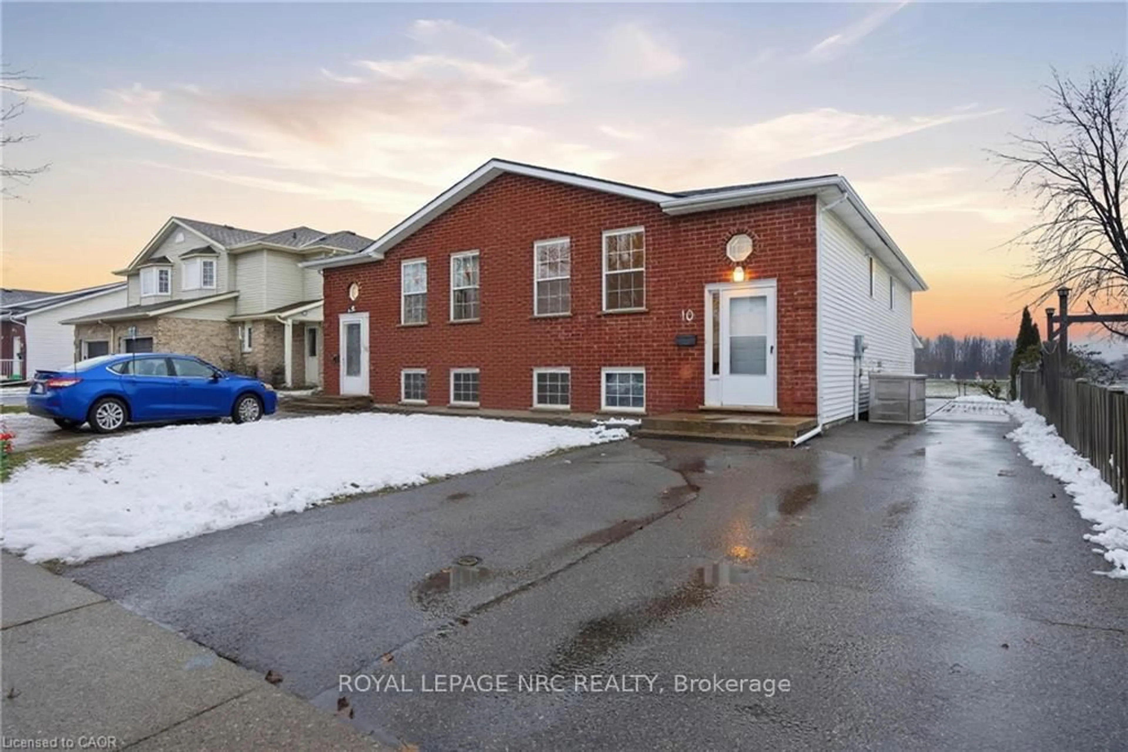 Unknown for 10 Woodland Dr, Welland Ontario L3C 7C9