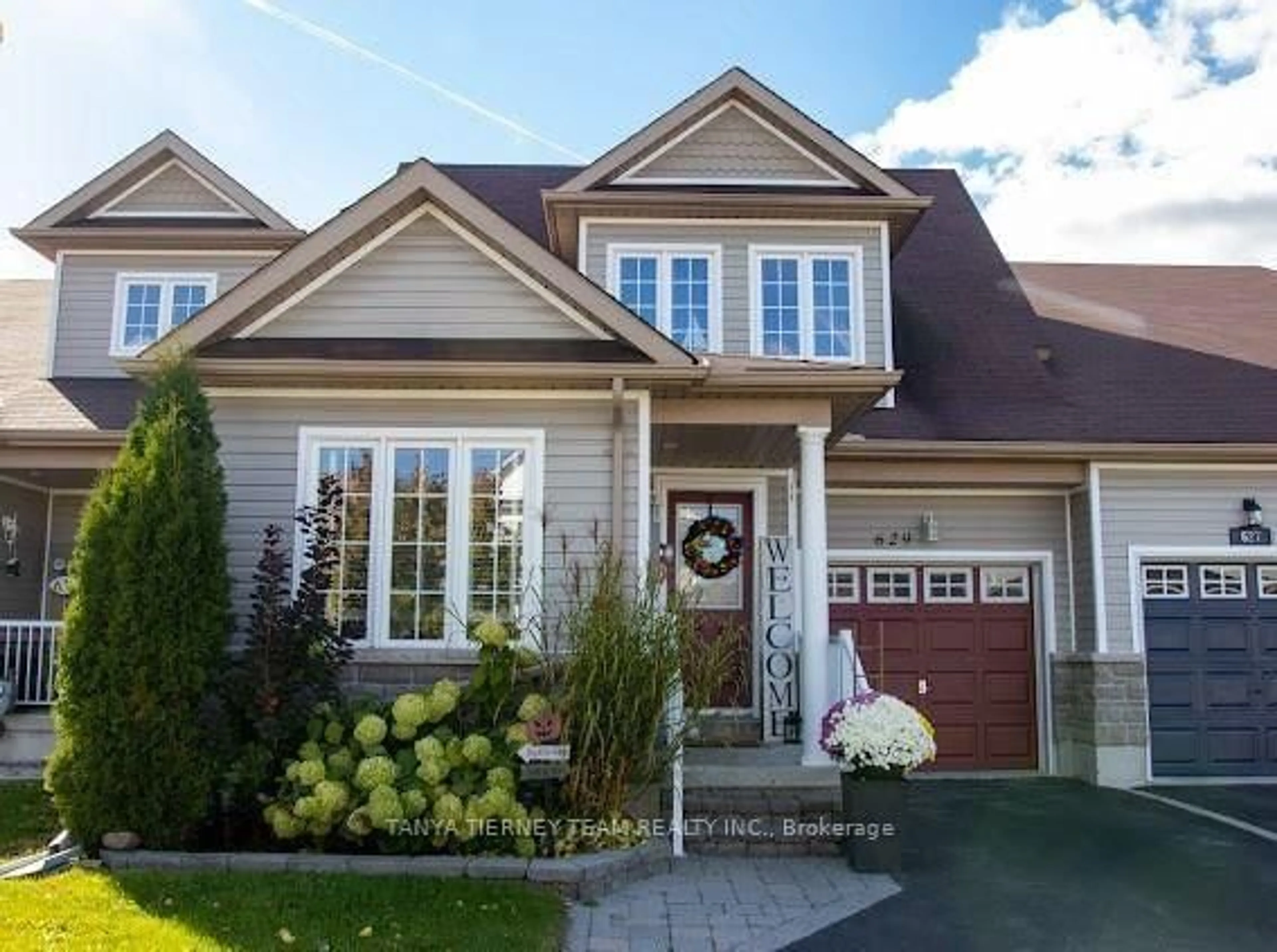 Home with vinyl exterior material, street for 629 Tully Cres, Peterborough Ontario K9K 0B1