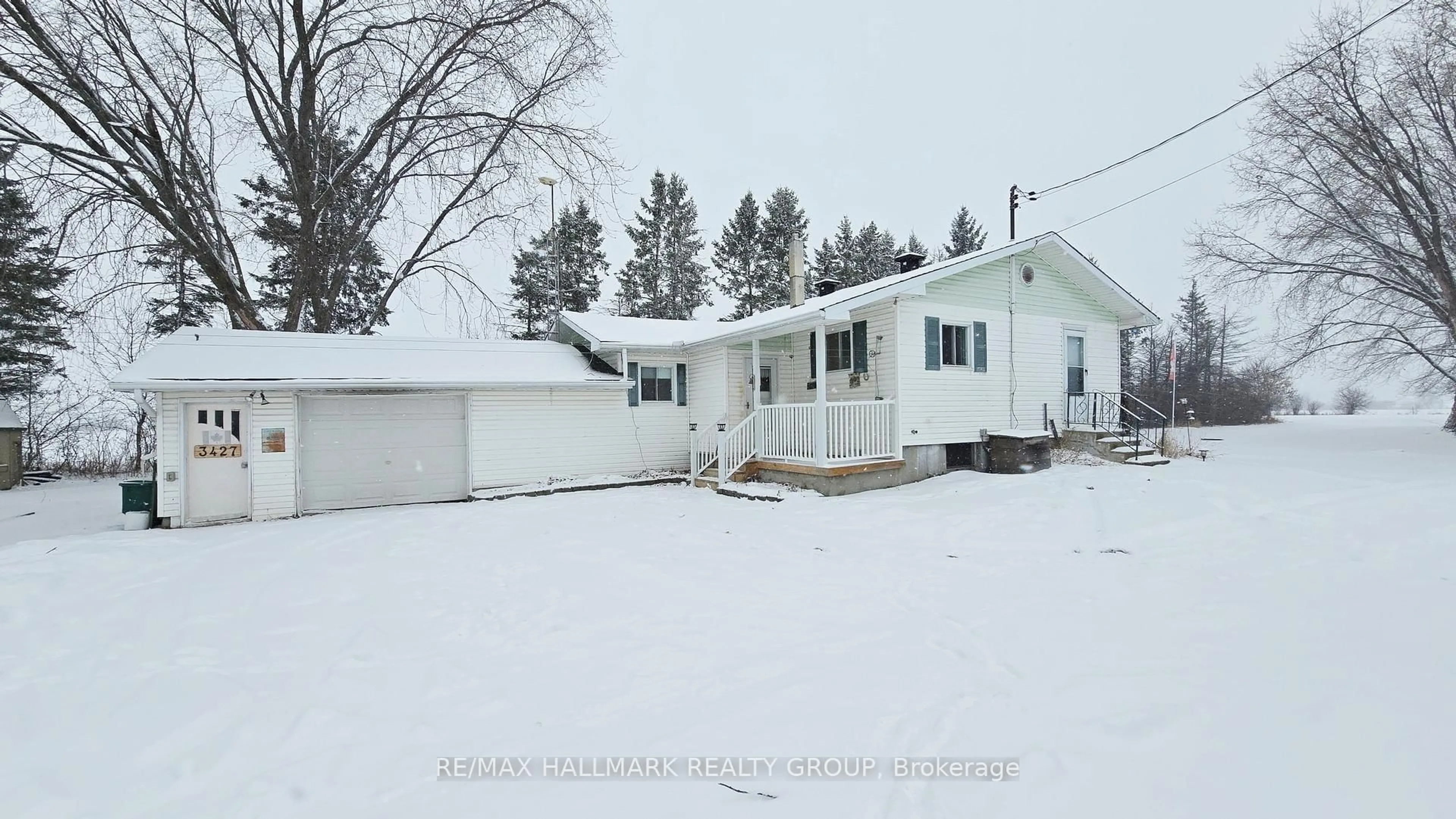 A pic from outside/outdoor area/front of a property/back of a property/a pic from drone, street for 3427 John Shaw Rd, Kinburn Ontario K0A 2H0