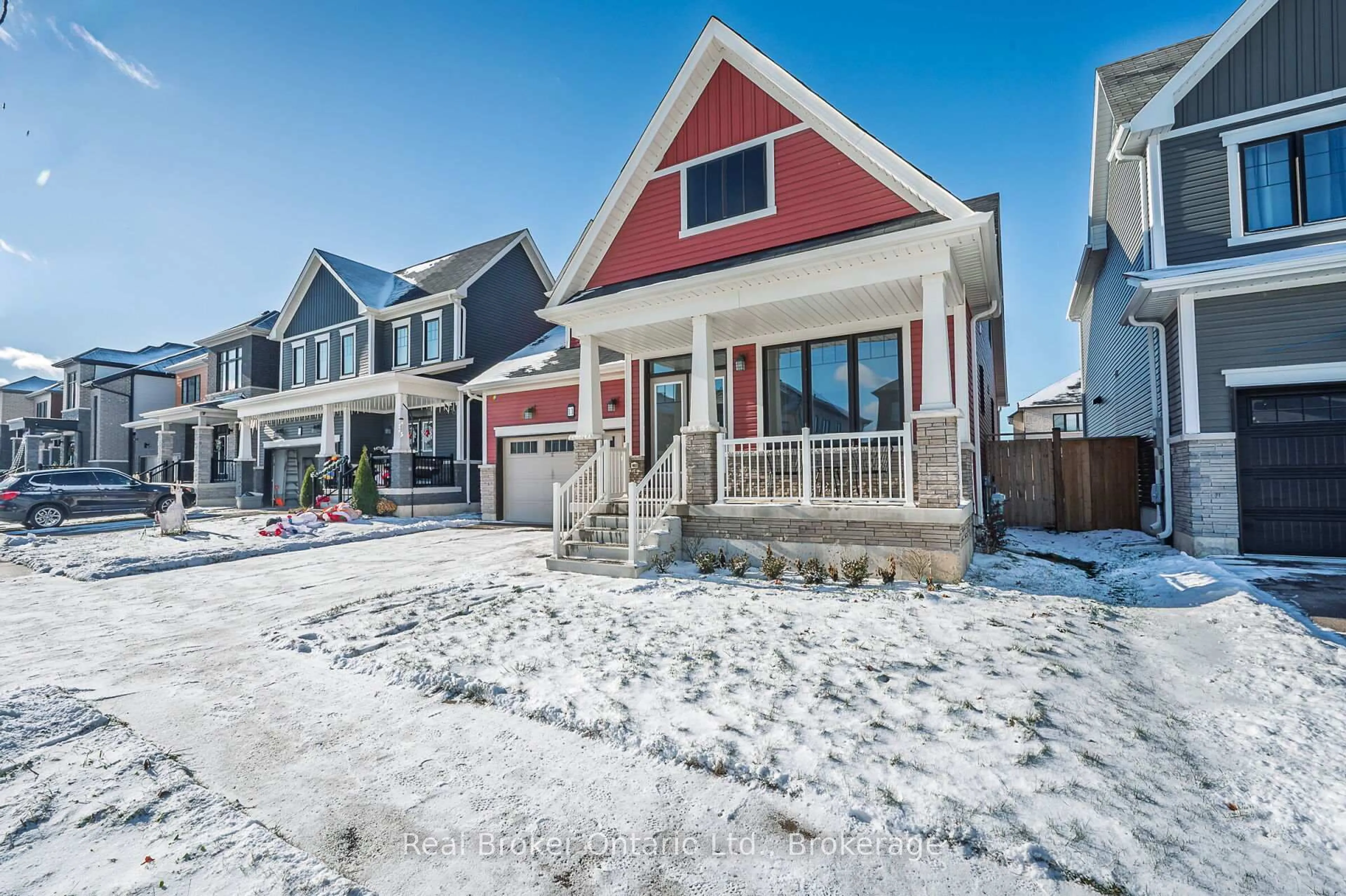 Home with brick exterior material, street for 11 Frontier Dr, Thorold Ontario L2V 0K3