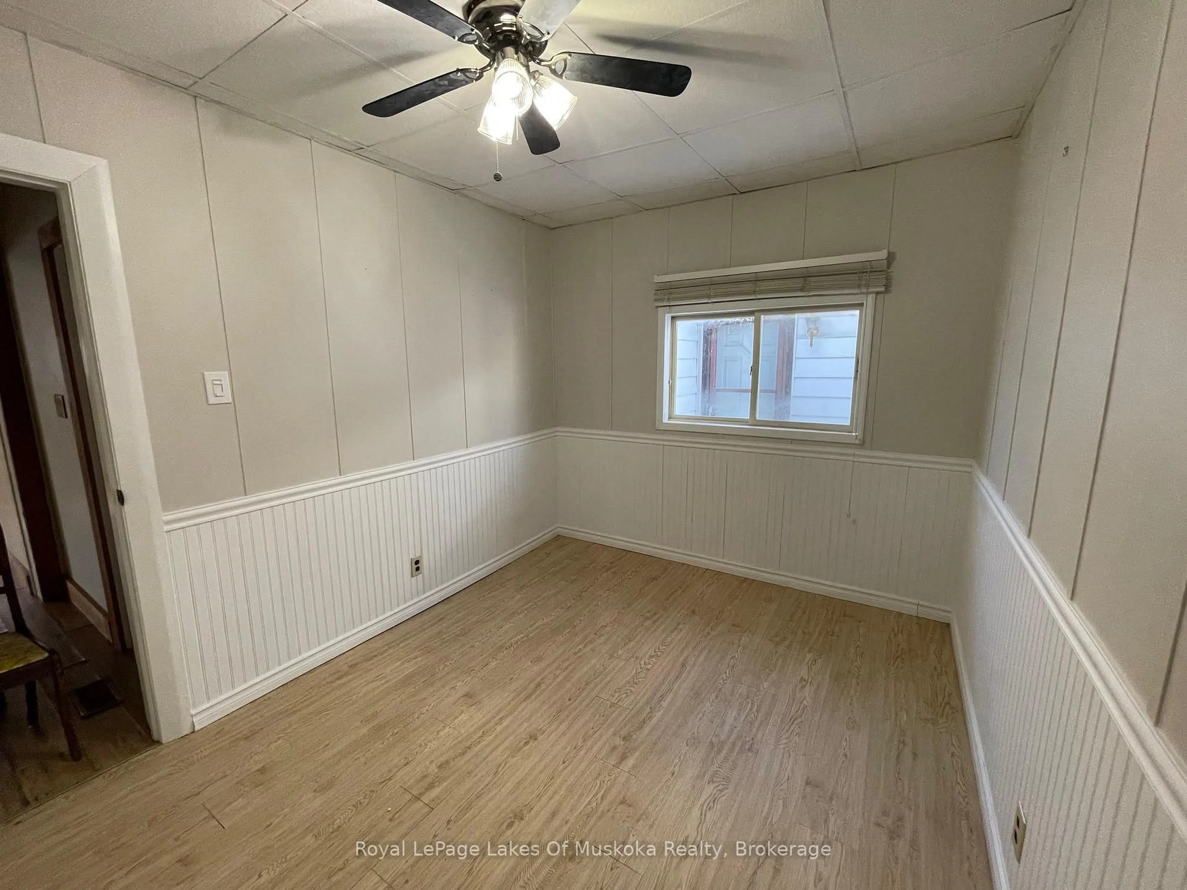A pic of a room for 560 John St, Gravenhurst Ontario P1P 1G2