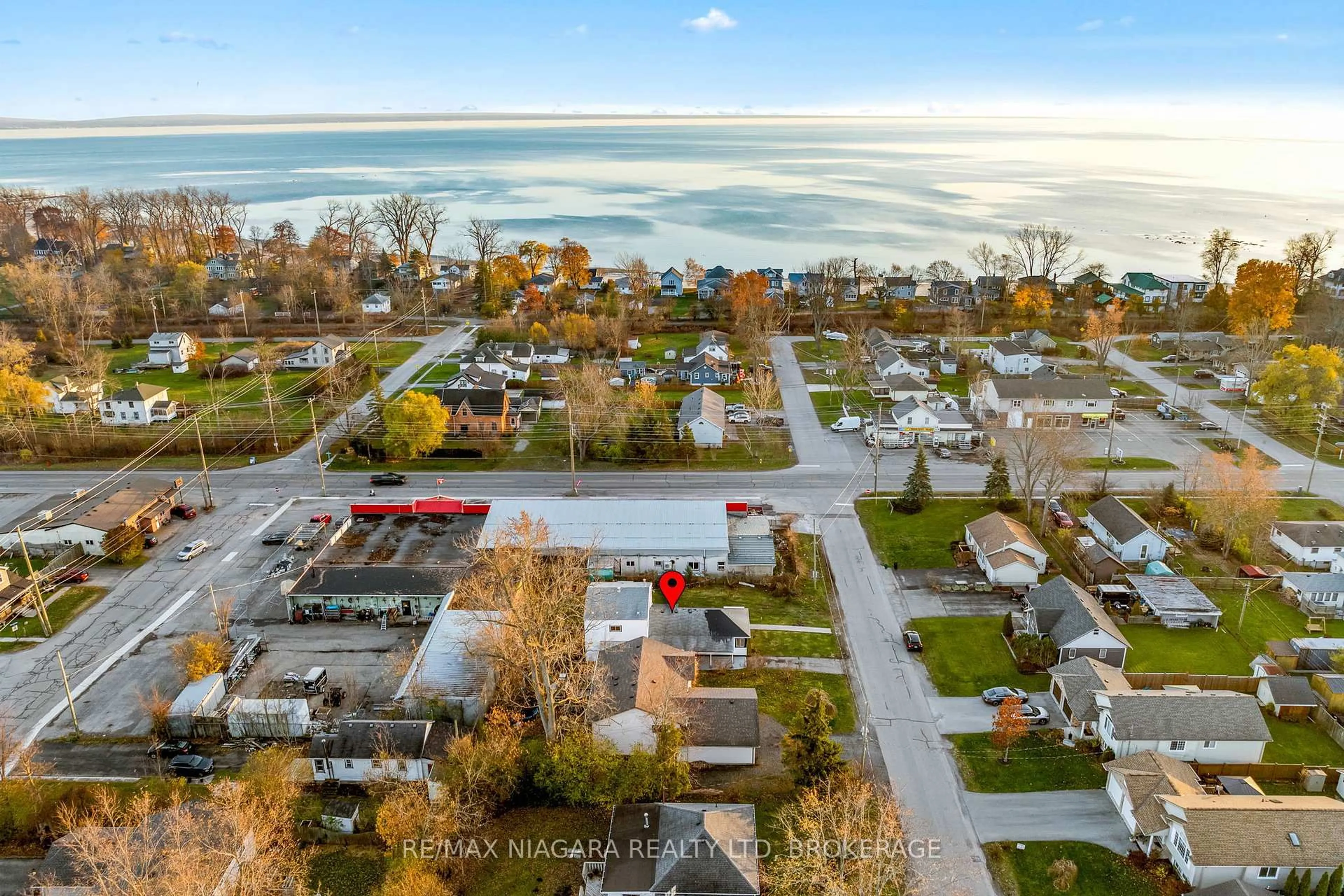 A pic from outside/outdoor area/front of a property/back of a property/a pic from drone, water/lake/river/ocean view for 396 Fairview Rd, Fort Erie Ontario L2A 4S2