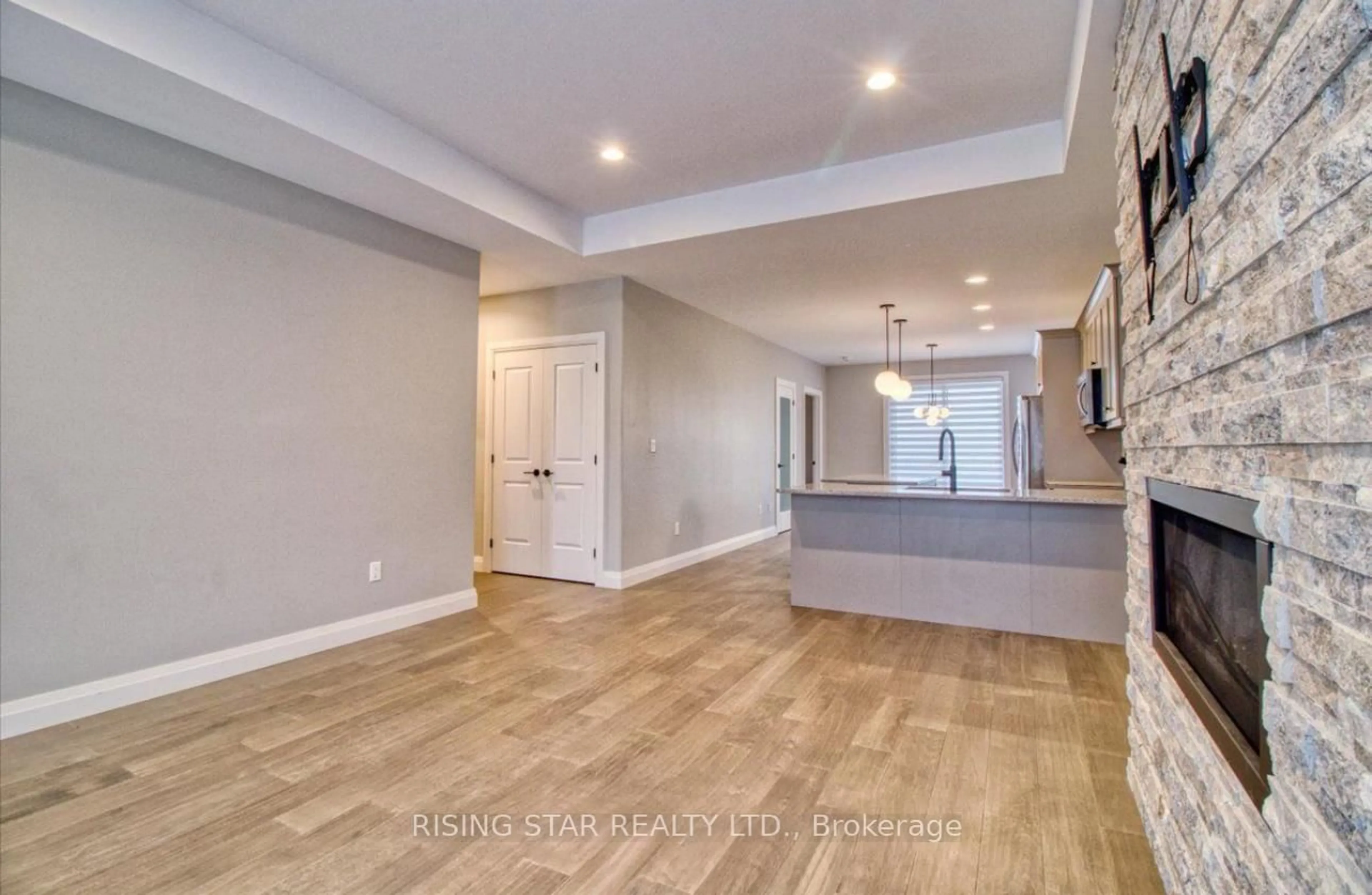 Unknown for 30 Evening Dr, Chatham-Kent Ontario N7L 0B6