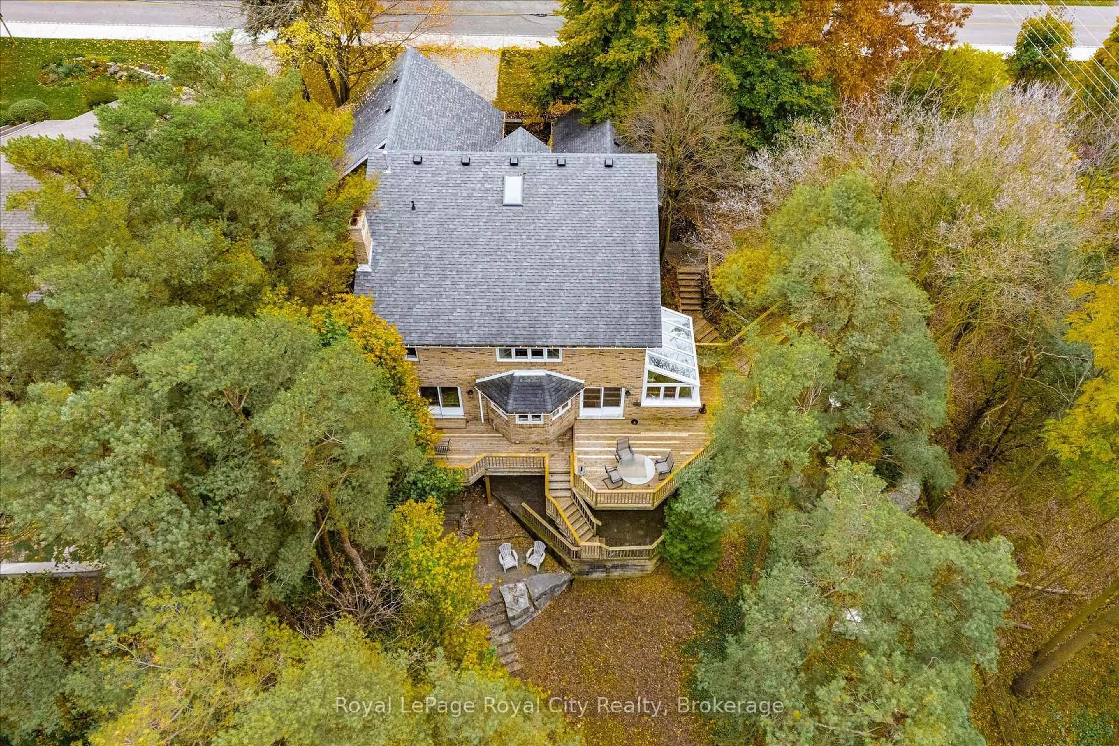 A pic from outside/outdoor area/front of a property/back of a property/a pic from drone, water/lake/river/ocean view for 52 McNab St, Centre Wellington Ontario N0B 1S0