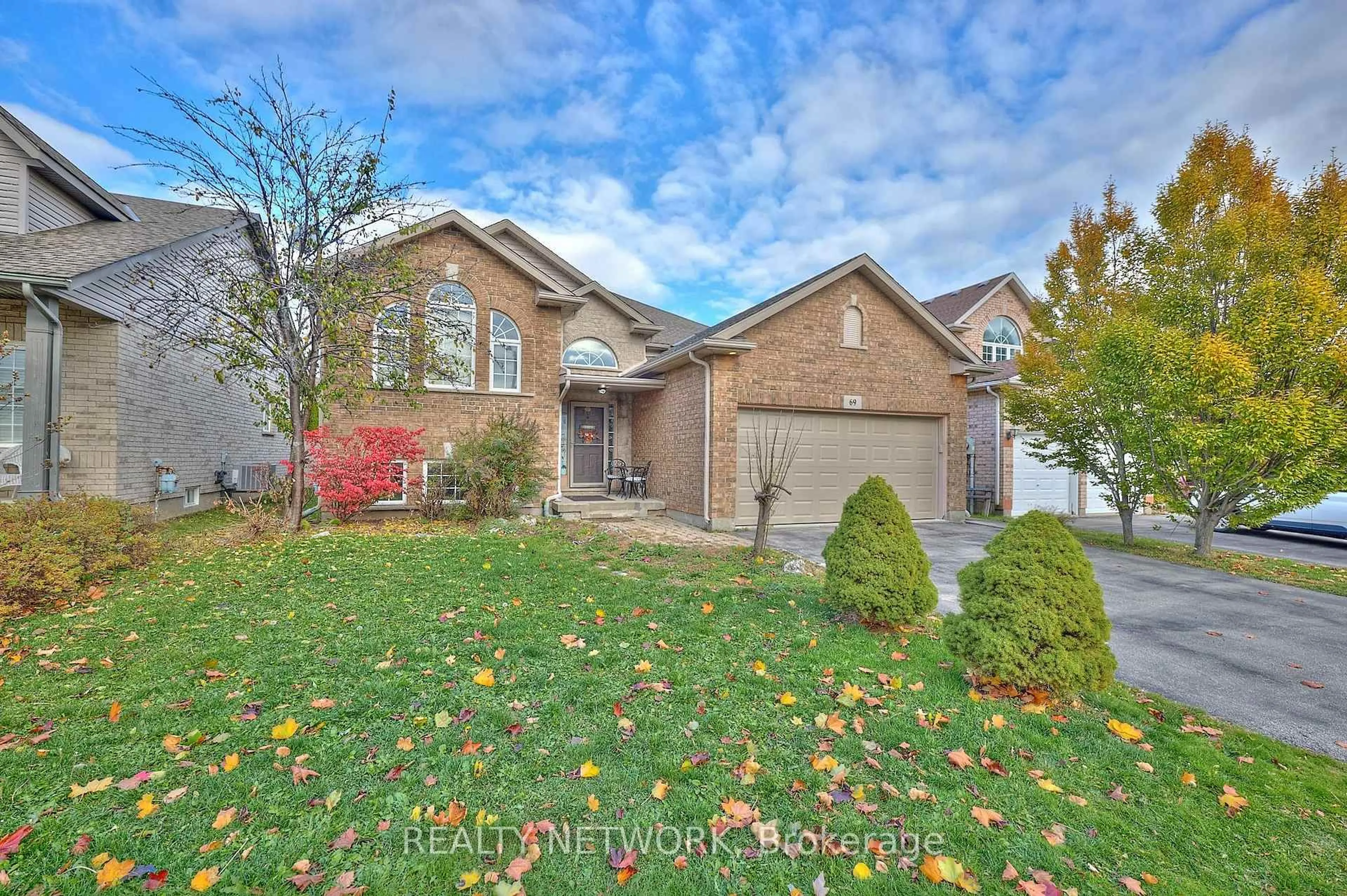 Home with brick exterior material, street for 69 Macturnbull Dr, St. Catharines Ontario L2S 3Z2