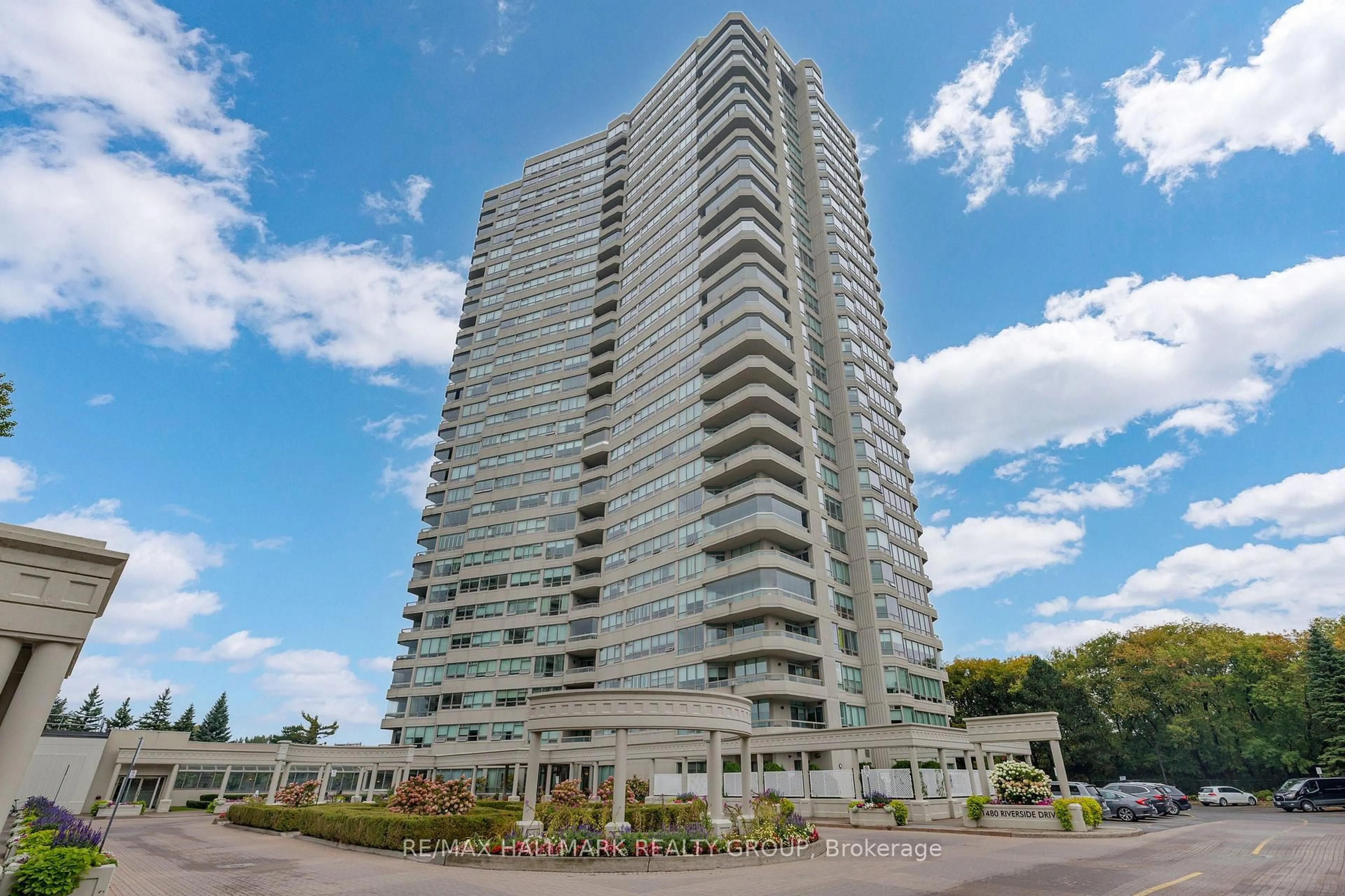 Unknown for 1480 Riverside Dr #2204, Ottawa Ontario K1G 5H2