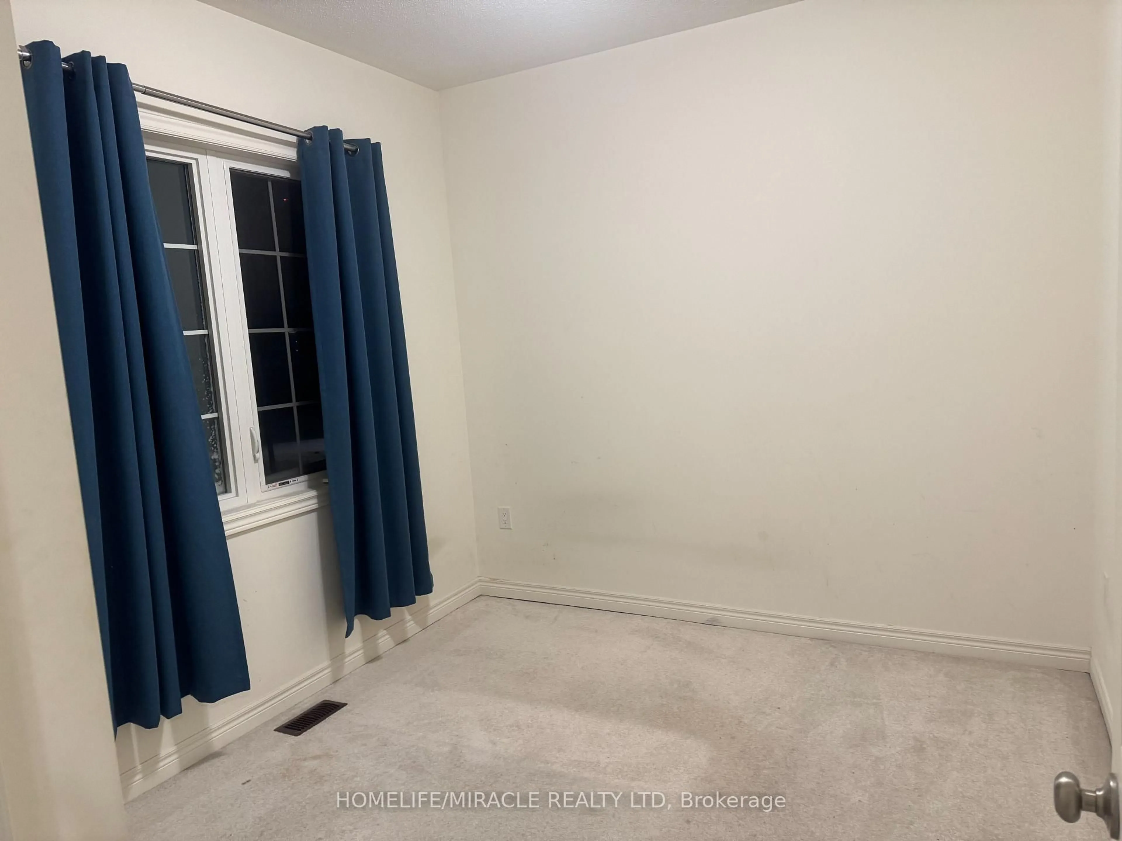 A pic of a room for 62 Holcomb Terr, Hamilton Ontario L6R 3K3