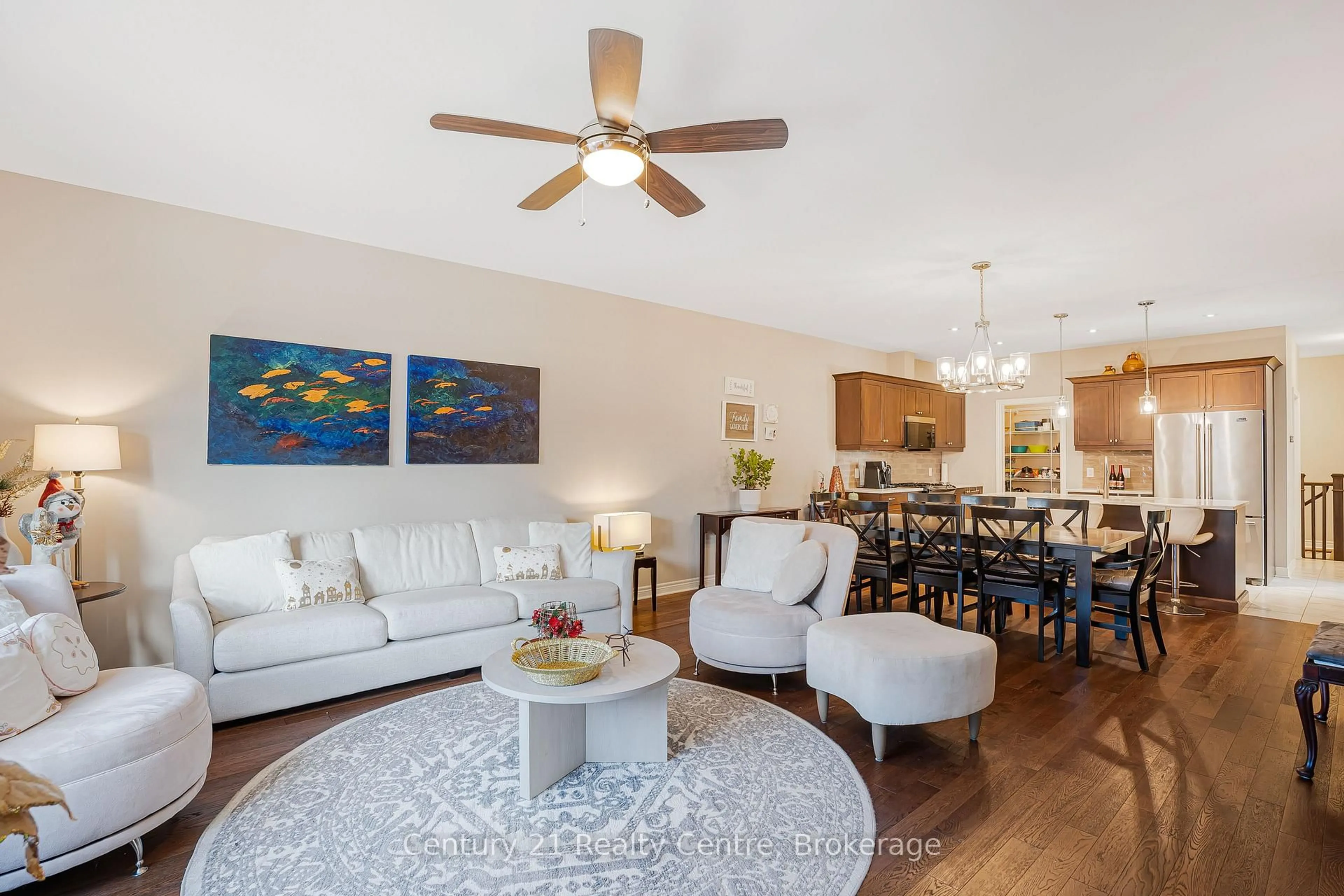 Living room with furniture, unknown for 62 Andrew Lane, Thorold Ontario L2V 0E4